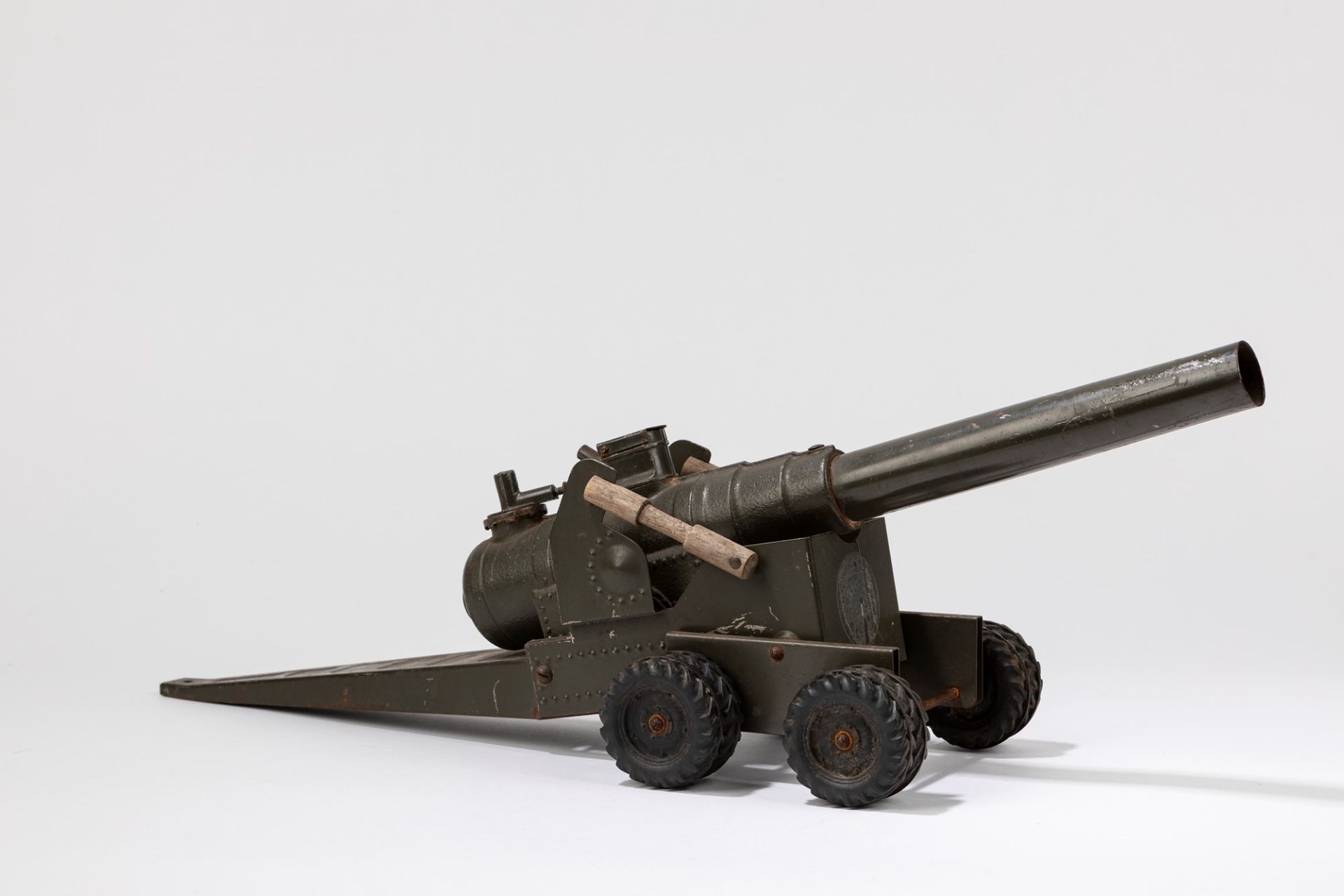 Towed cannon, 1960-1970