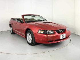 2001 Ford Mustang