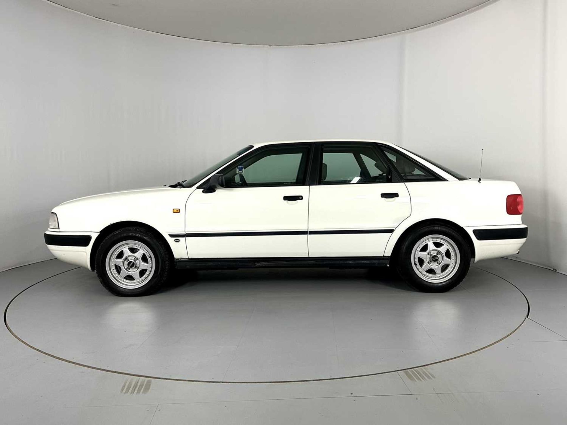 1992 Audi 80 - Image 5 of 34