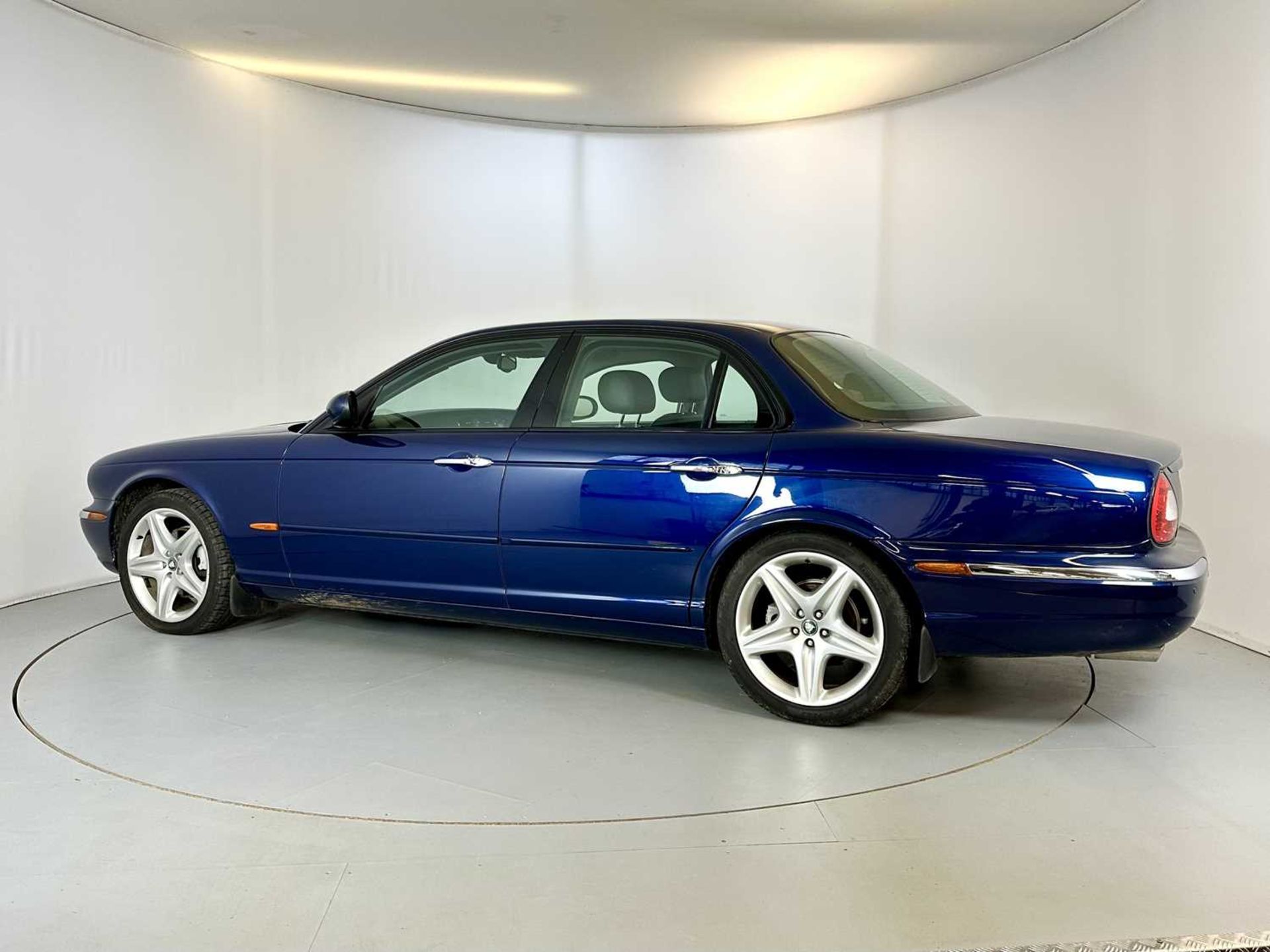 2003 Jaguar XJ Sport - Image 6 of 33