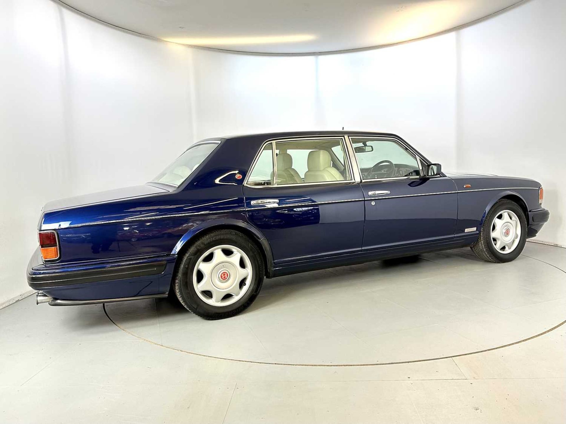 Bentley Turbo RL - Image 10 of 34