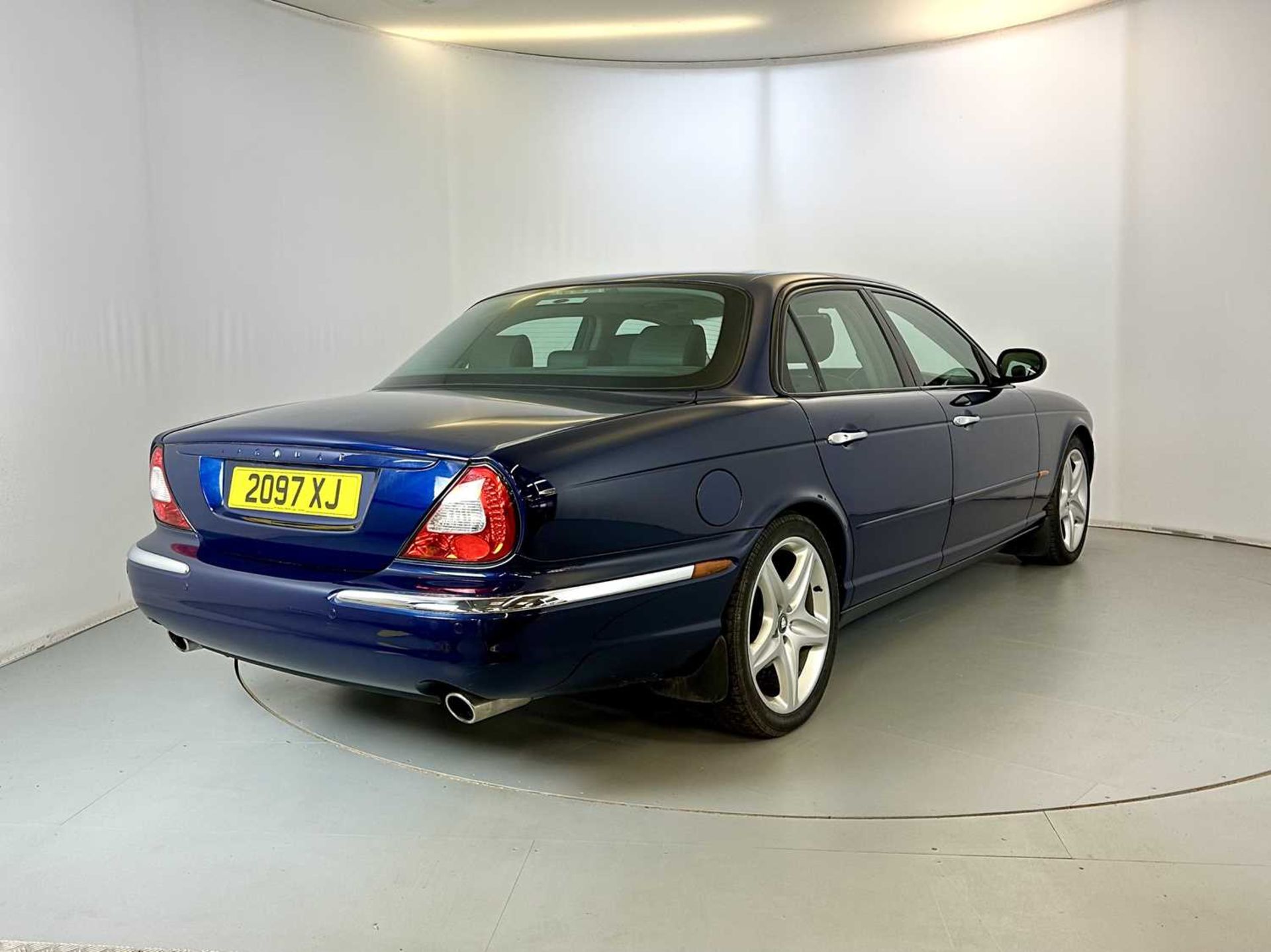 2003 Jaguar XJ Sport - Image 9 of 33