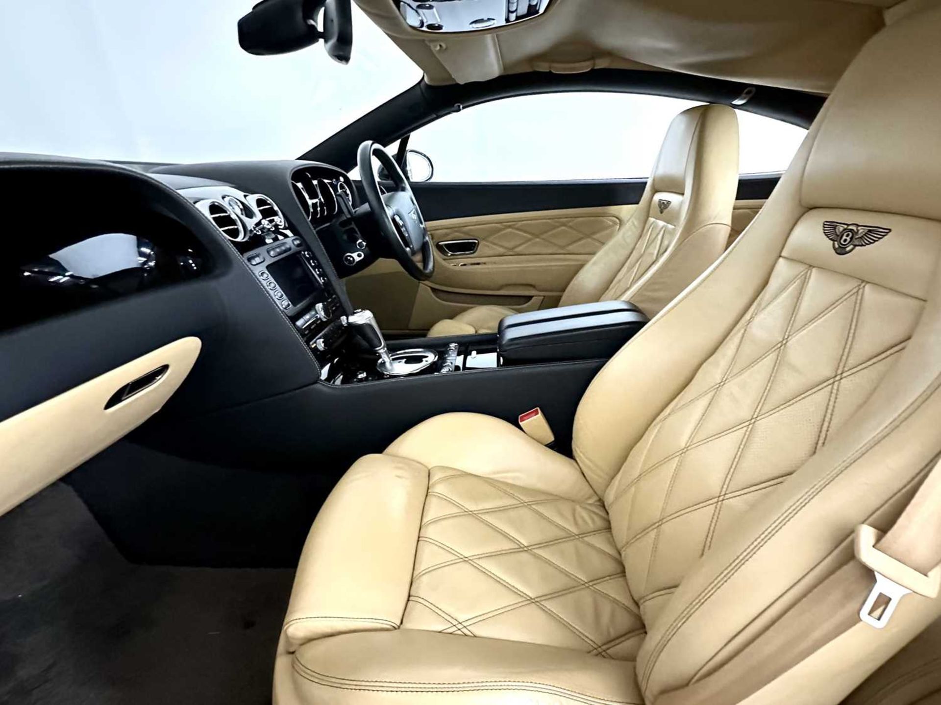 2005 Bentley Continental GT - Image 22 of 29