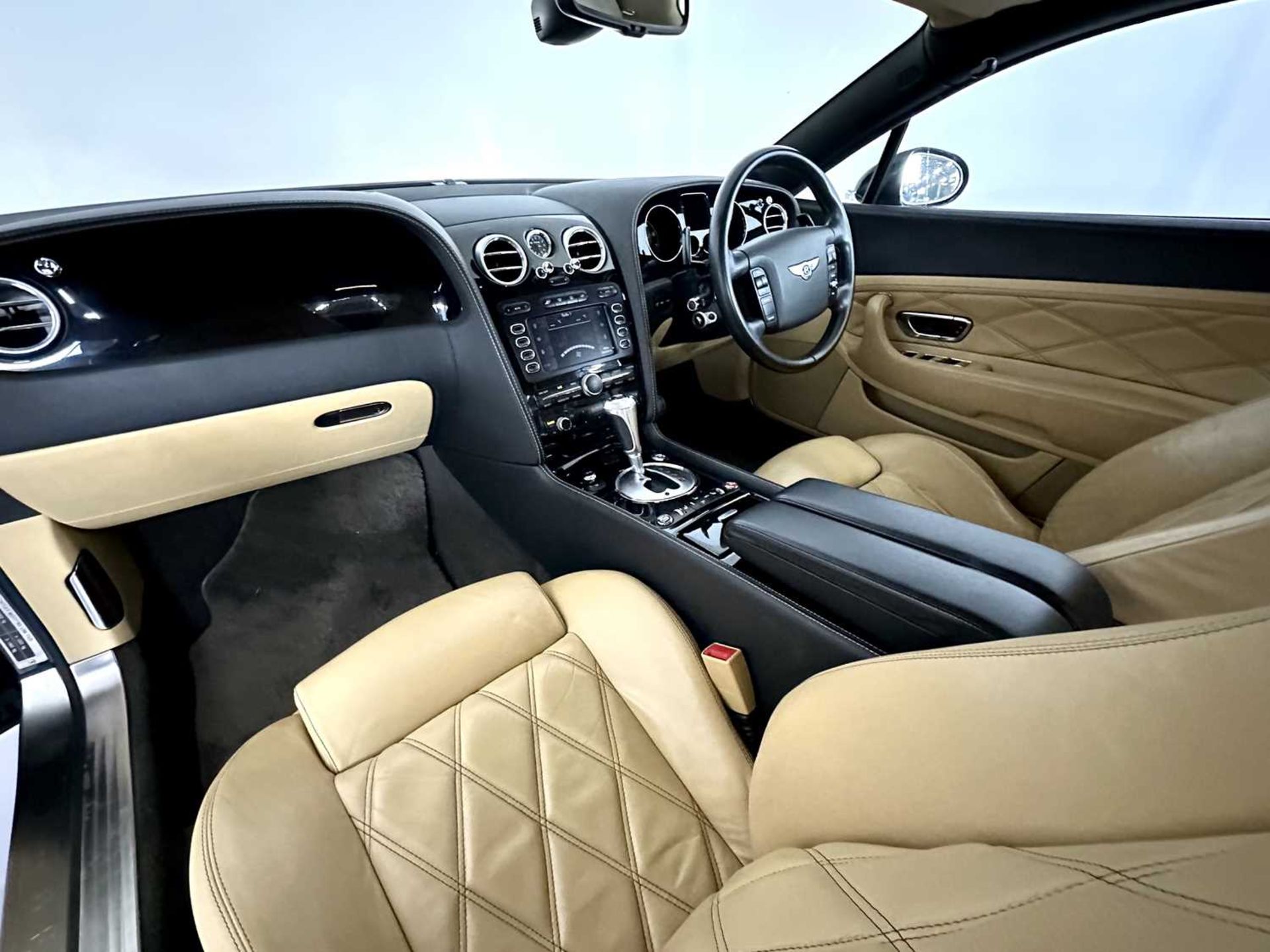 2005 Bentley Continental GT - Image 23 of 29