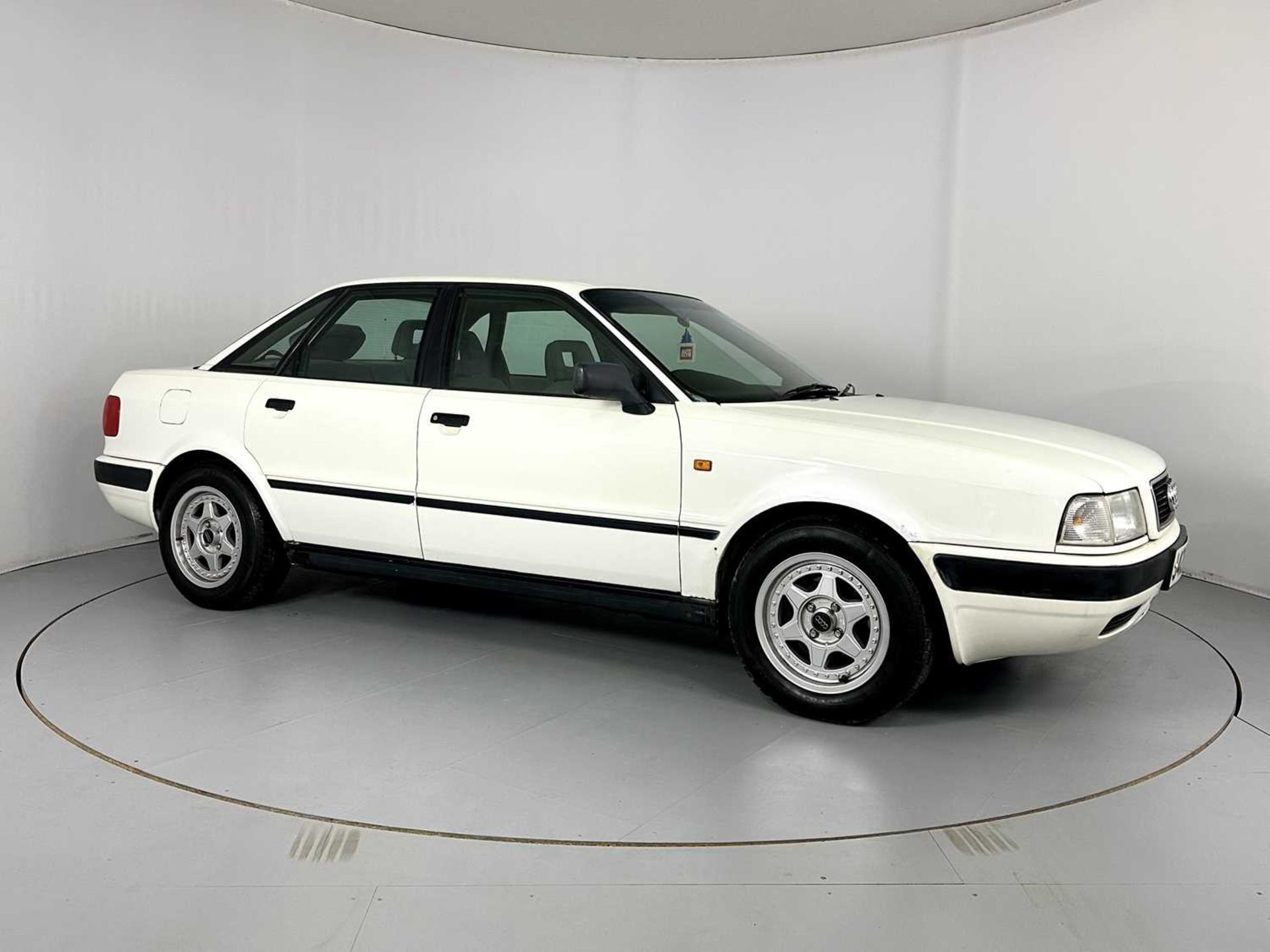 1992 Audi 80 - Image 12 of 34