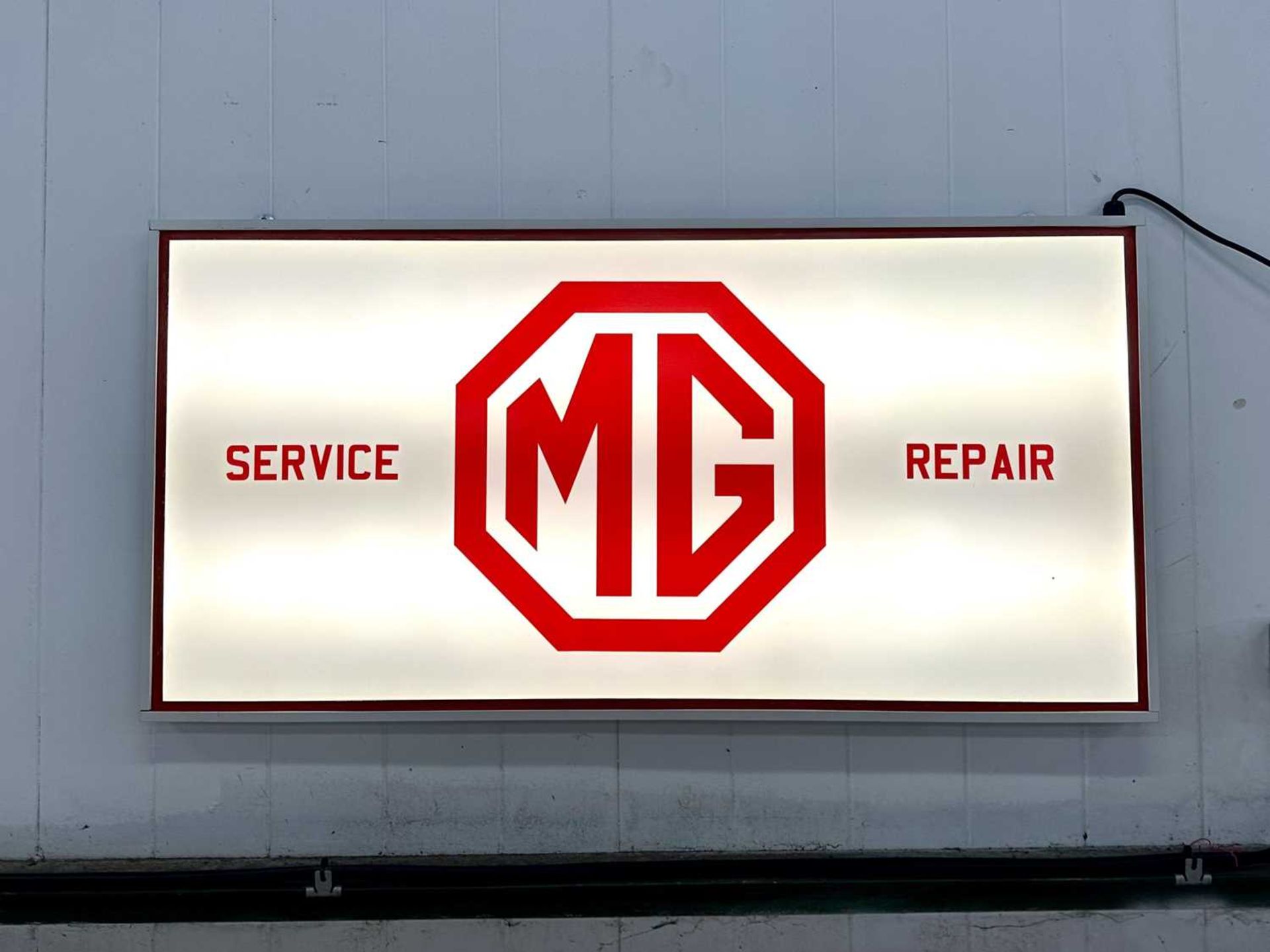 Illuminated Garage Sign - MG - NO RESERVE - Image 2 of 2