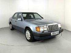 1991 Mercedes-Benz 300E