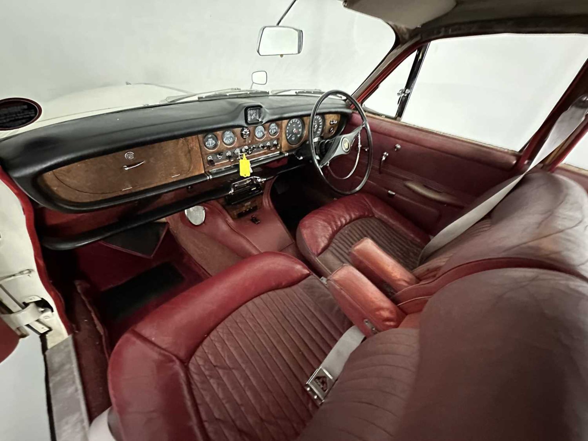 1967 Jaguar 420 - Image 28 of 35