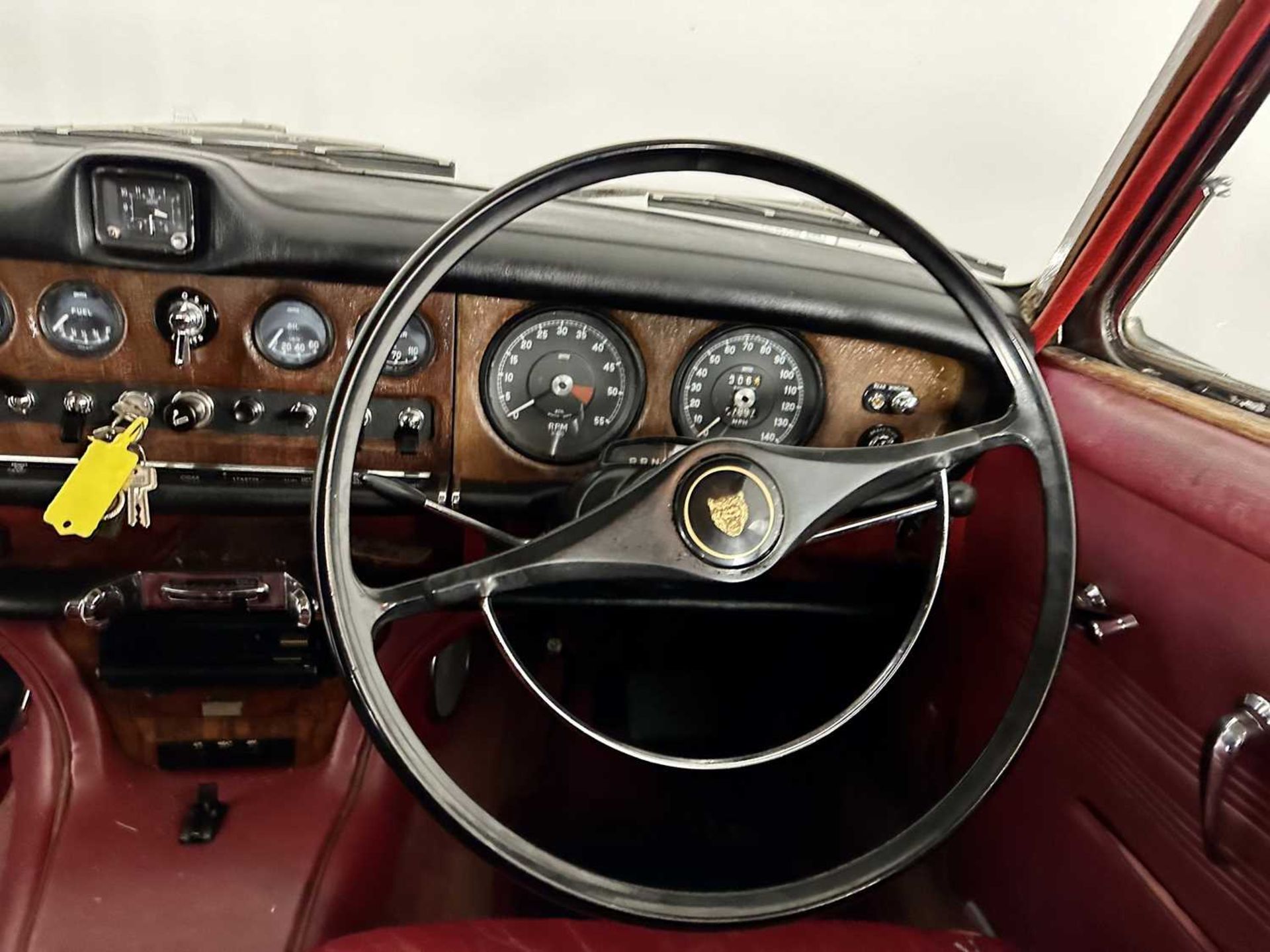 1967 Jaguar 420 - Image 30 of 35