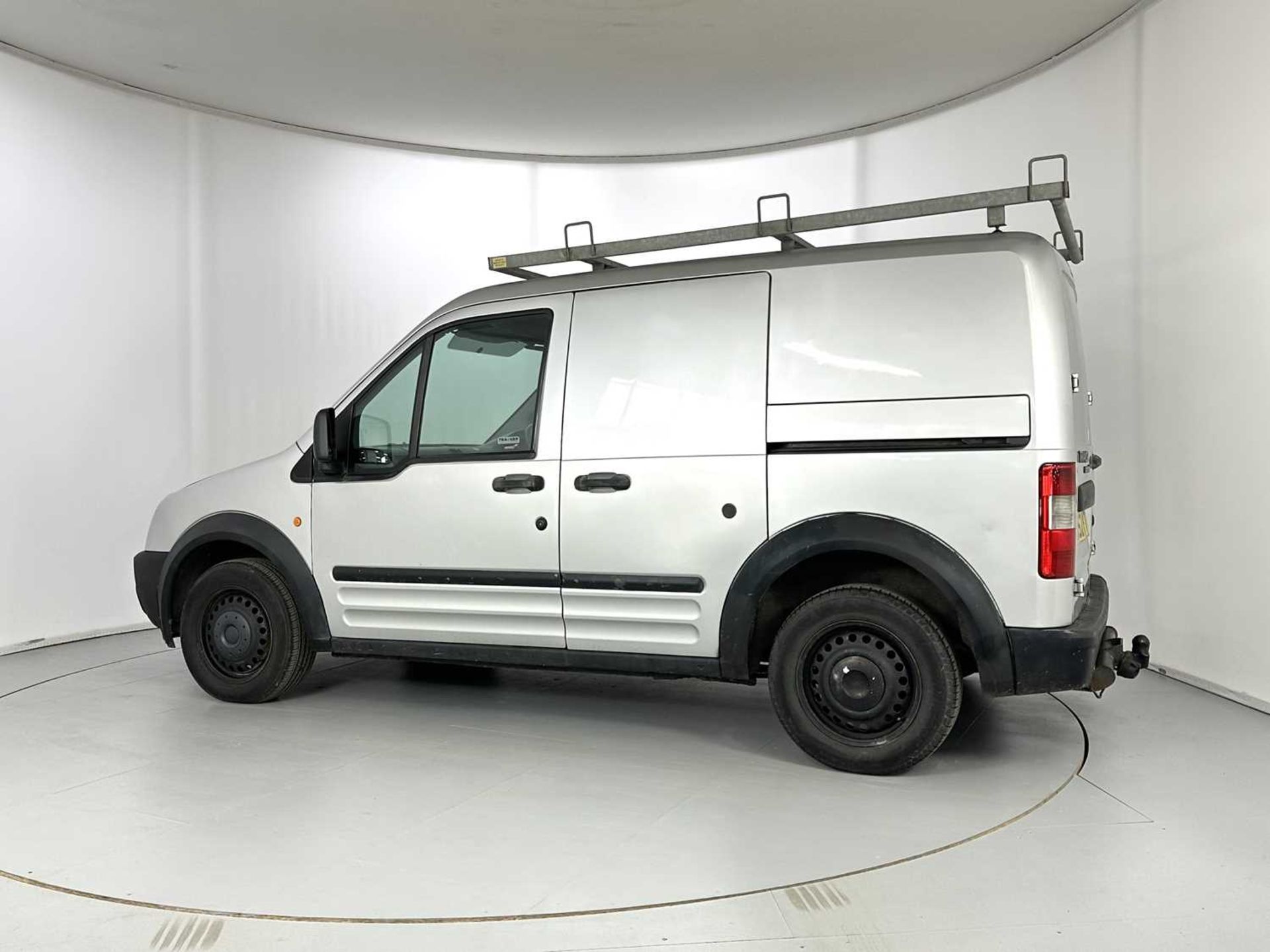 2003 Ford Transit Connect - Image 6 of 30