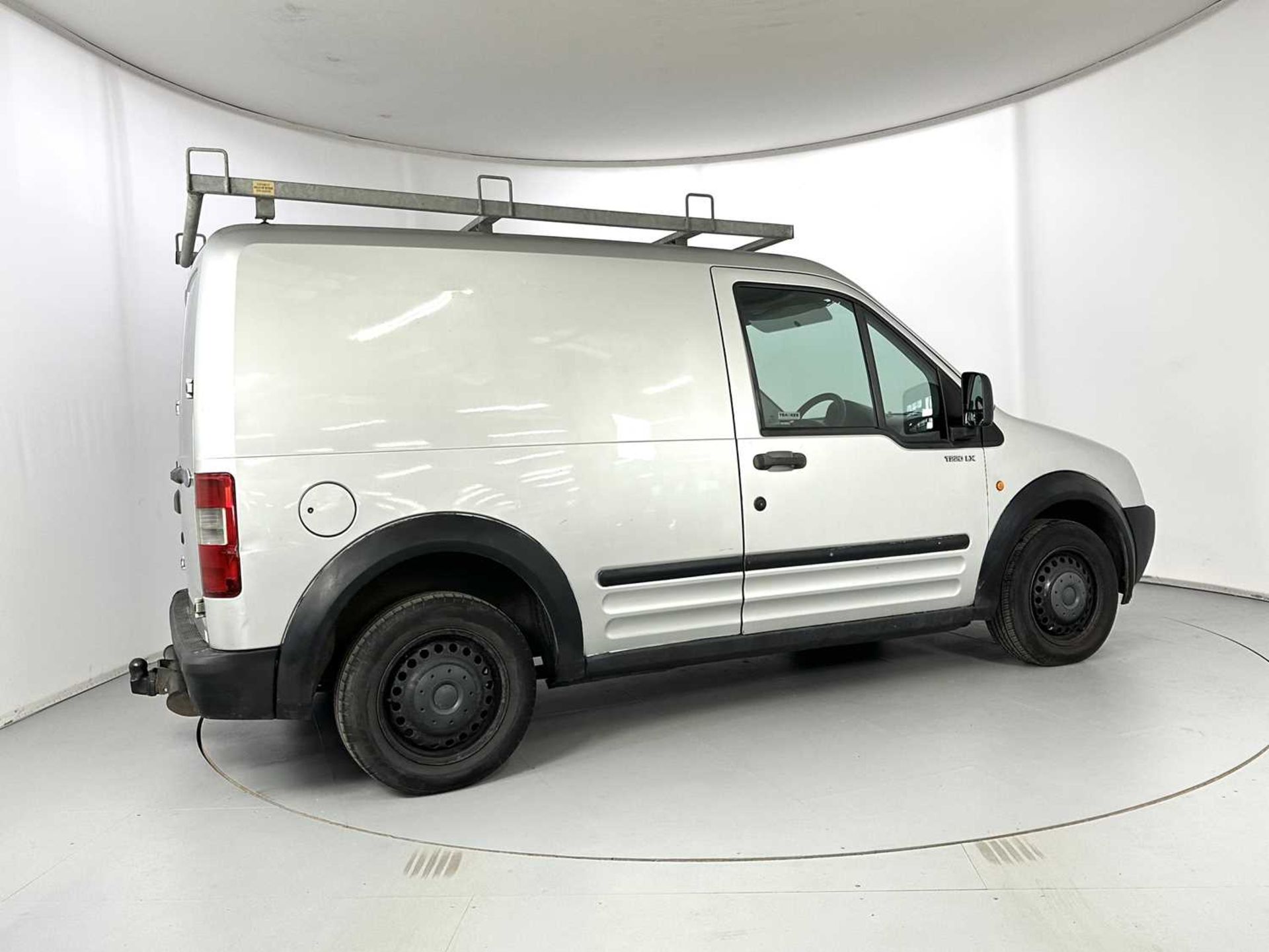 2003 Ford Transit Connect - Image 10 of 30
