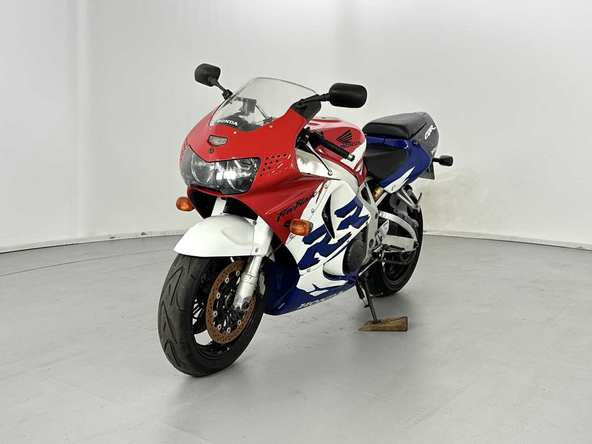 2000 Honda CBR 900 - Image 4 of 21