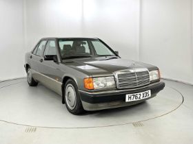 1990 Mercedes-Benz 190E Only 36,000 miles!