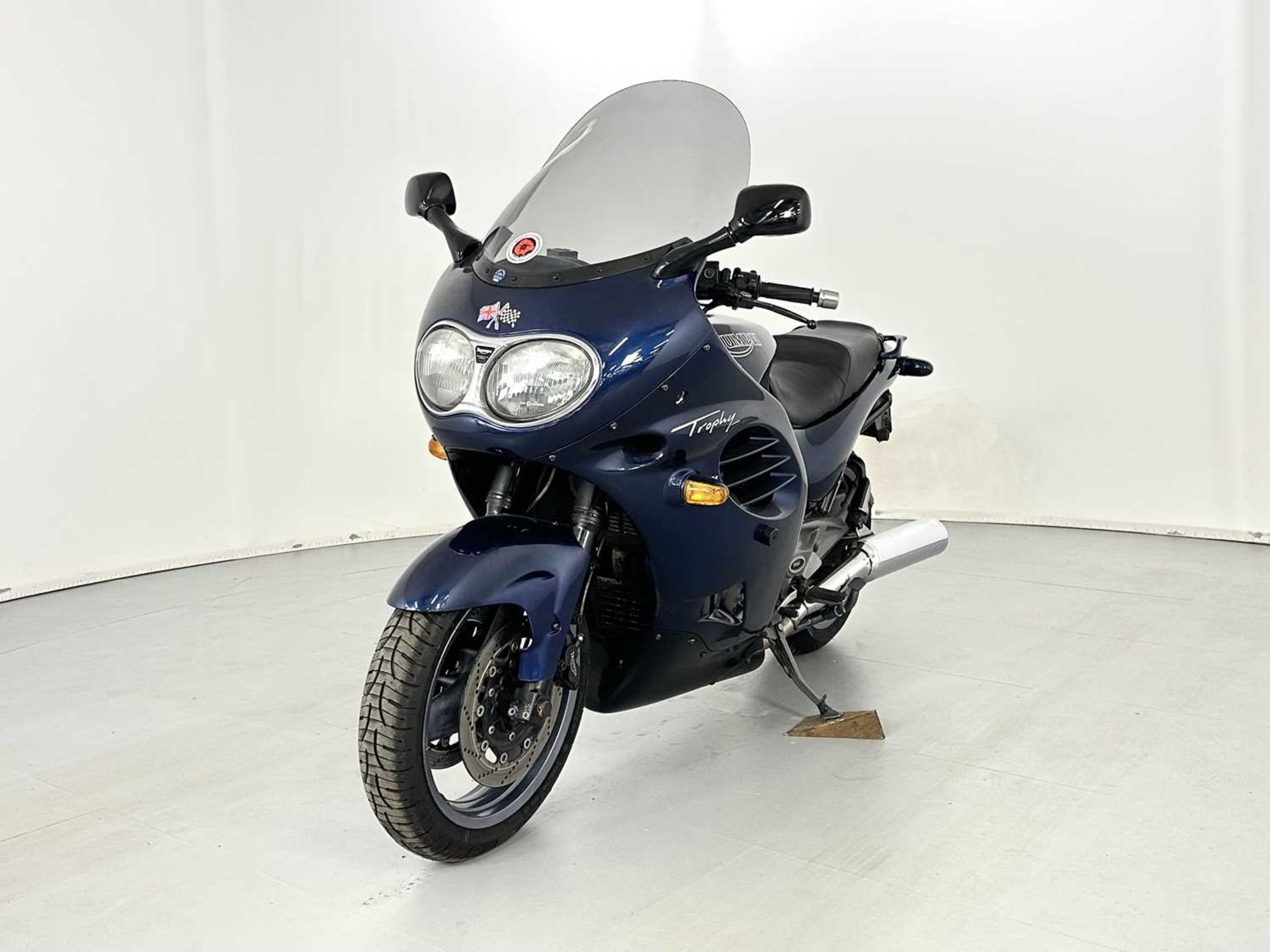 1997 Triumph Trophy 900  - NO RESERVE - Image 4 of 20