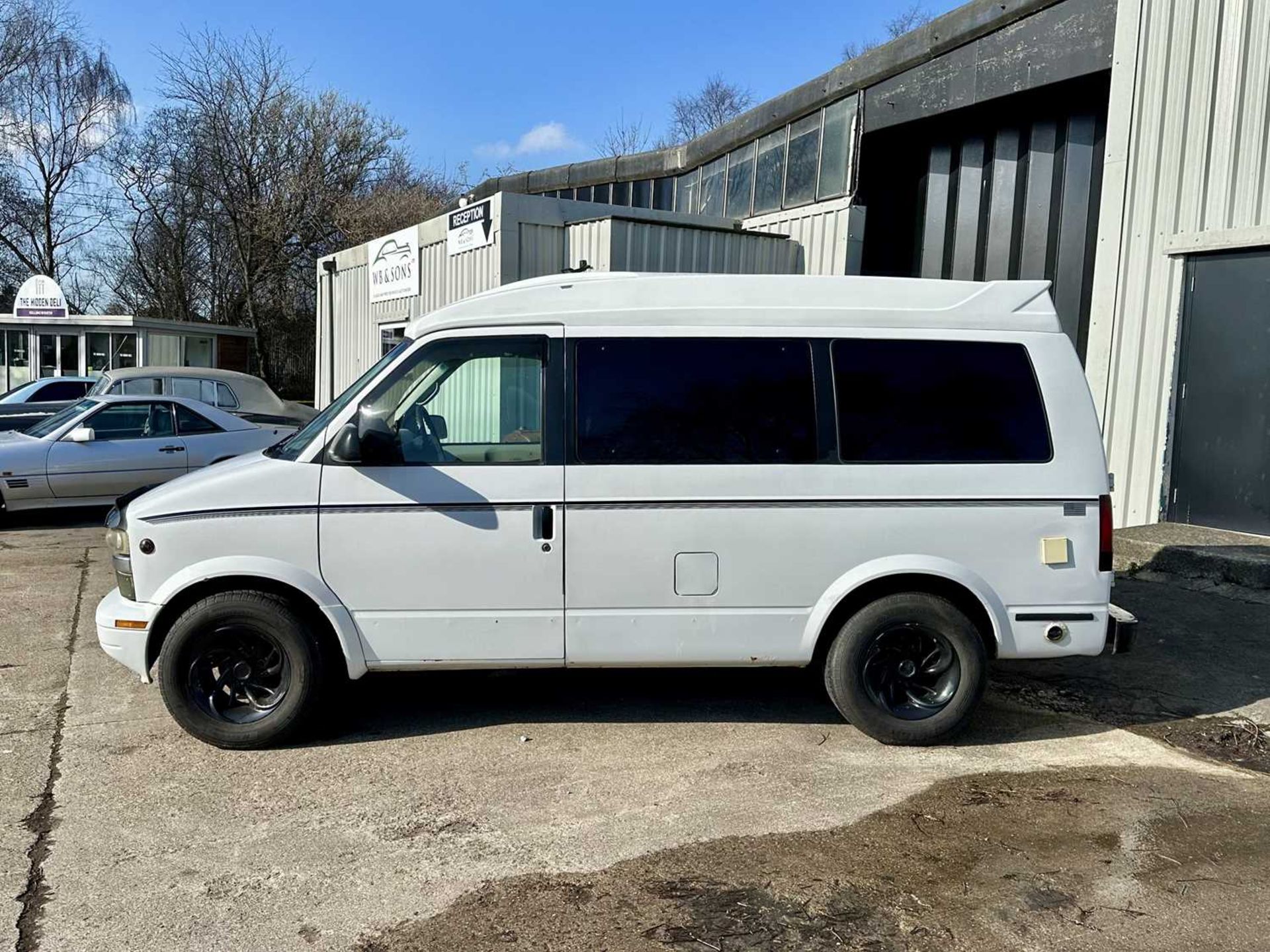 1996 Chevrolet Astro AWD - Image 4 of 16