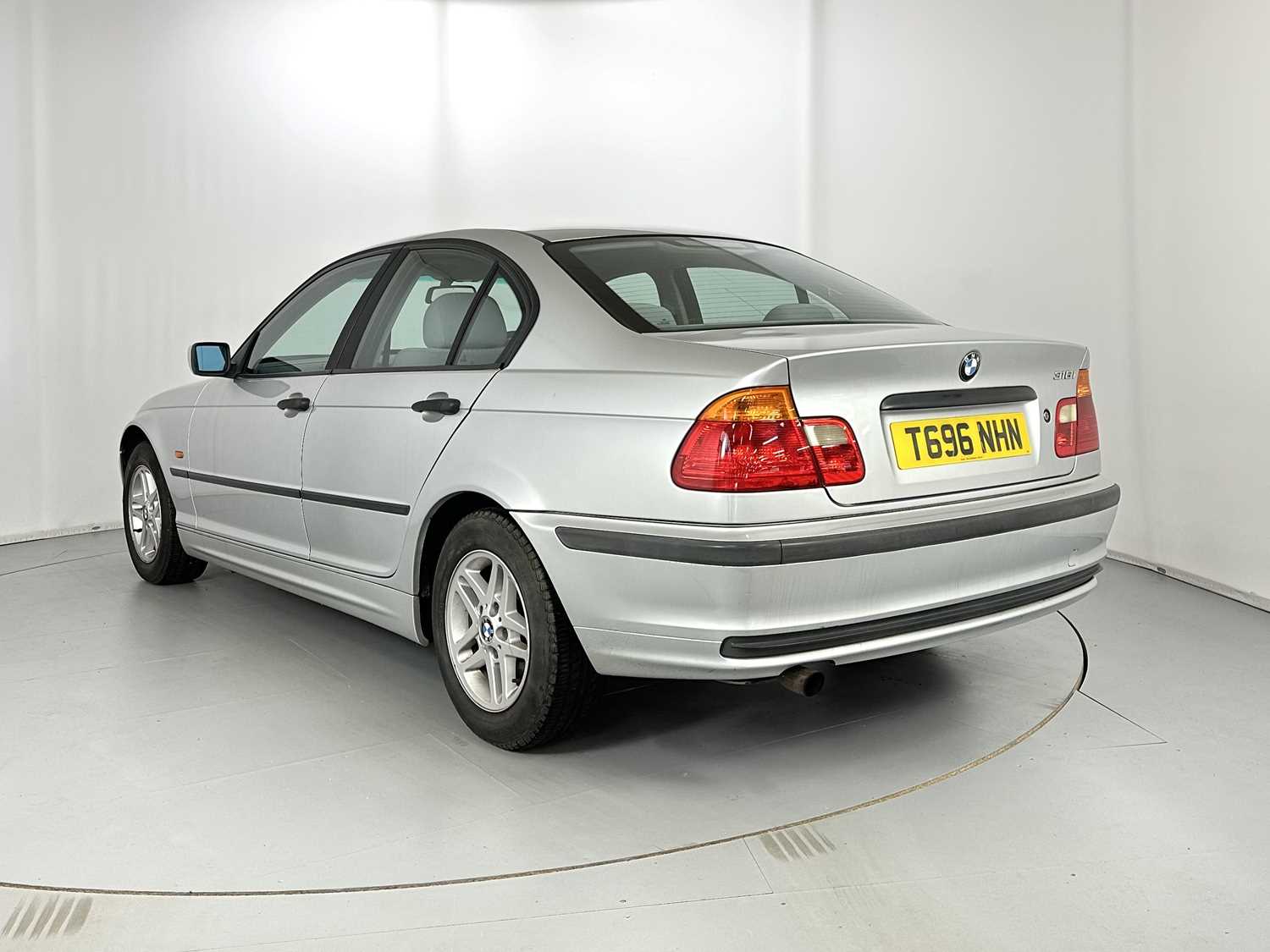 1999 BMW 316i - NO RESERVE - Image 7 of 32