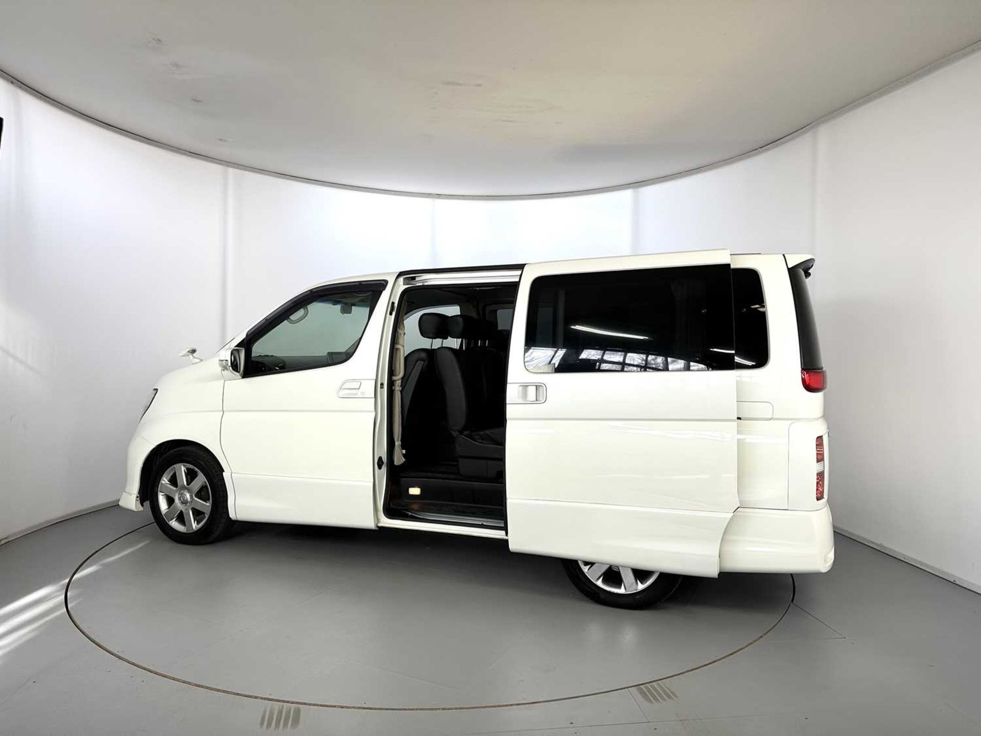 2007 Nissan Elgrand - Highway Star Edition 4WD - Image 27 of 39