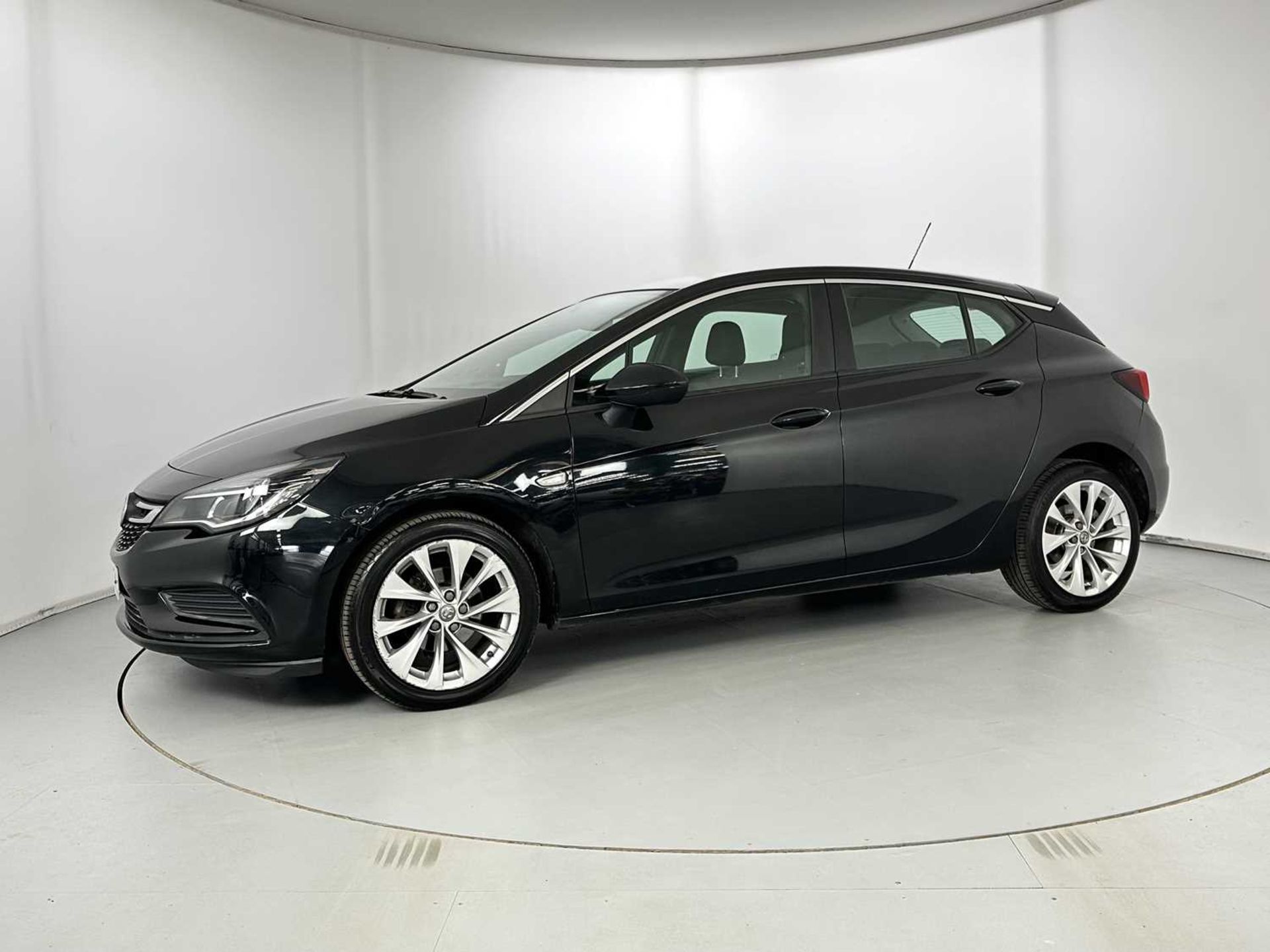 2016 Vauxhall Astra - Image 4 of 34