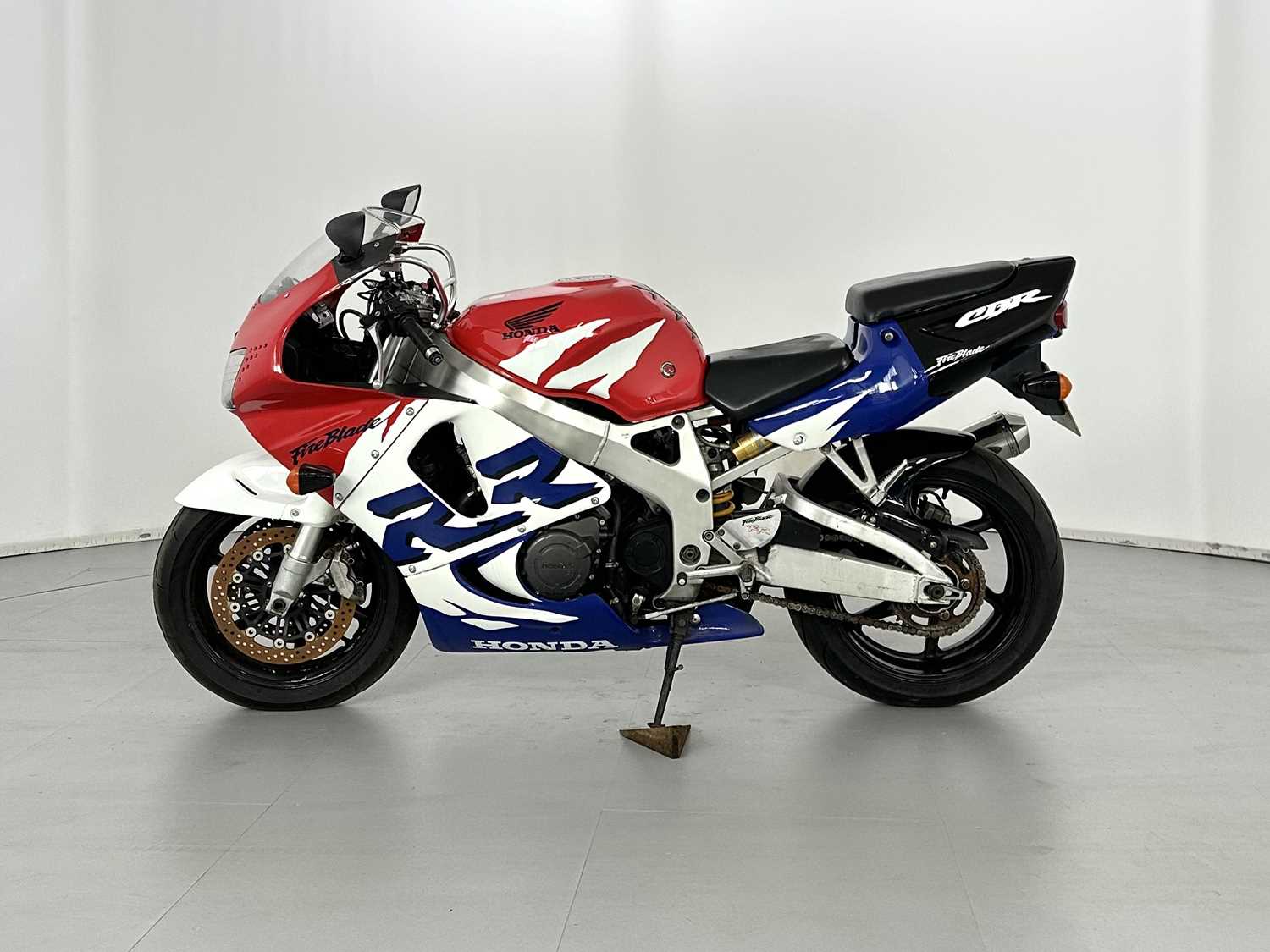 2000 Honda CBR 900 - Image 6 of 21