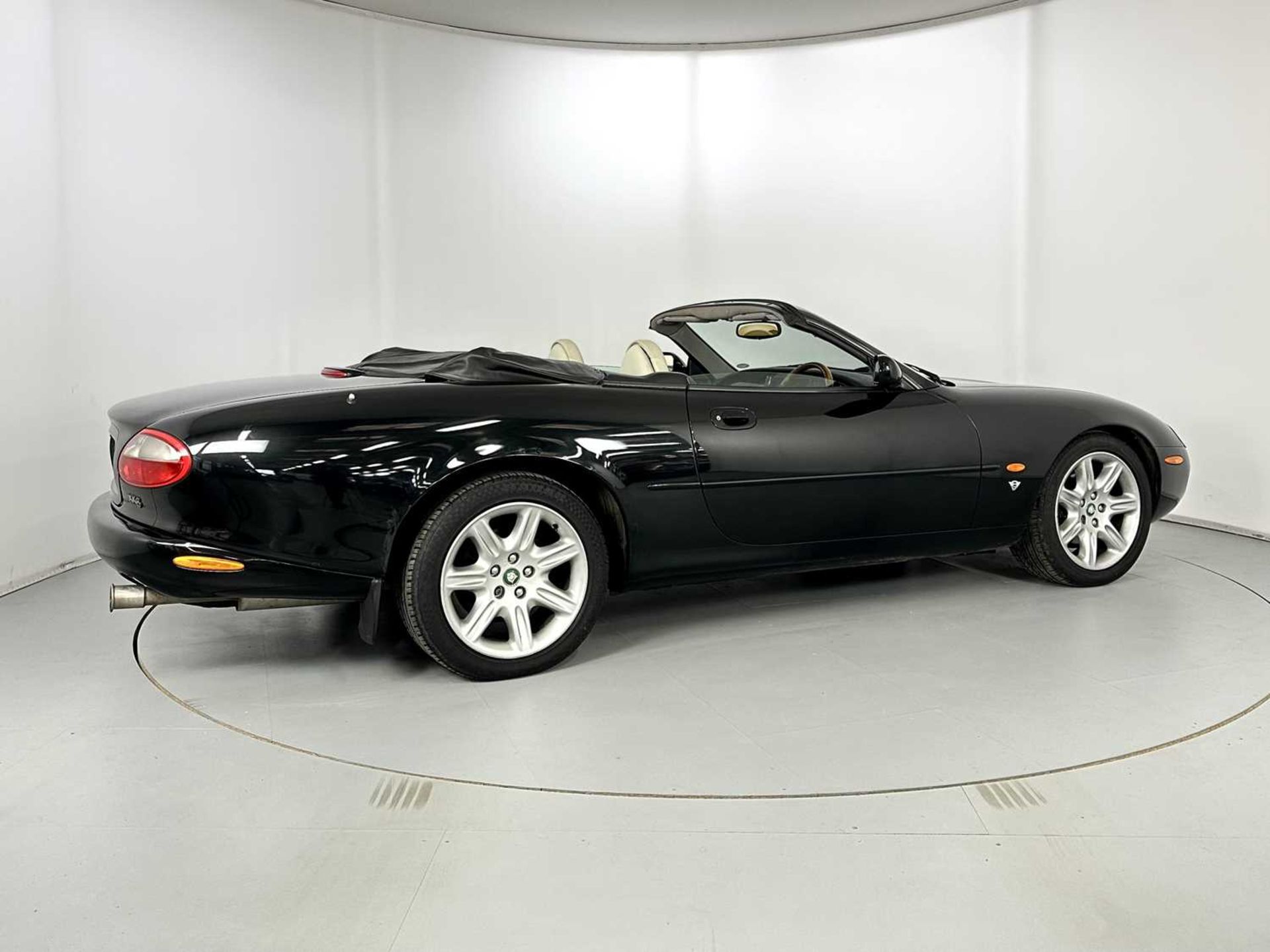 1998 Jaguar XK8 - Bild 10 aus 30