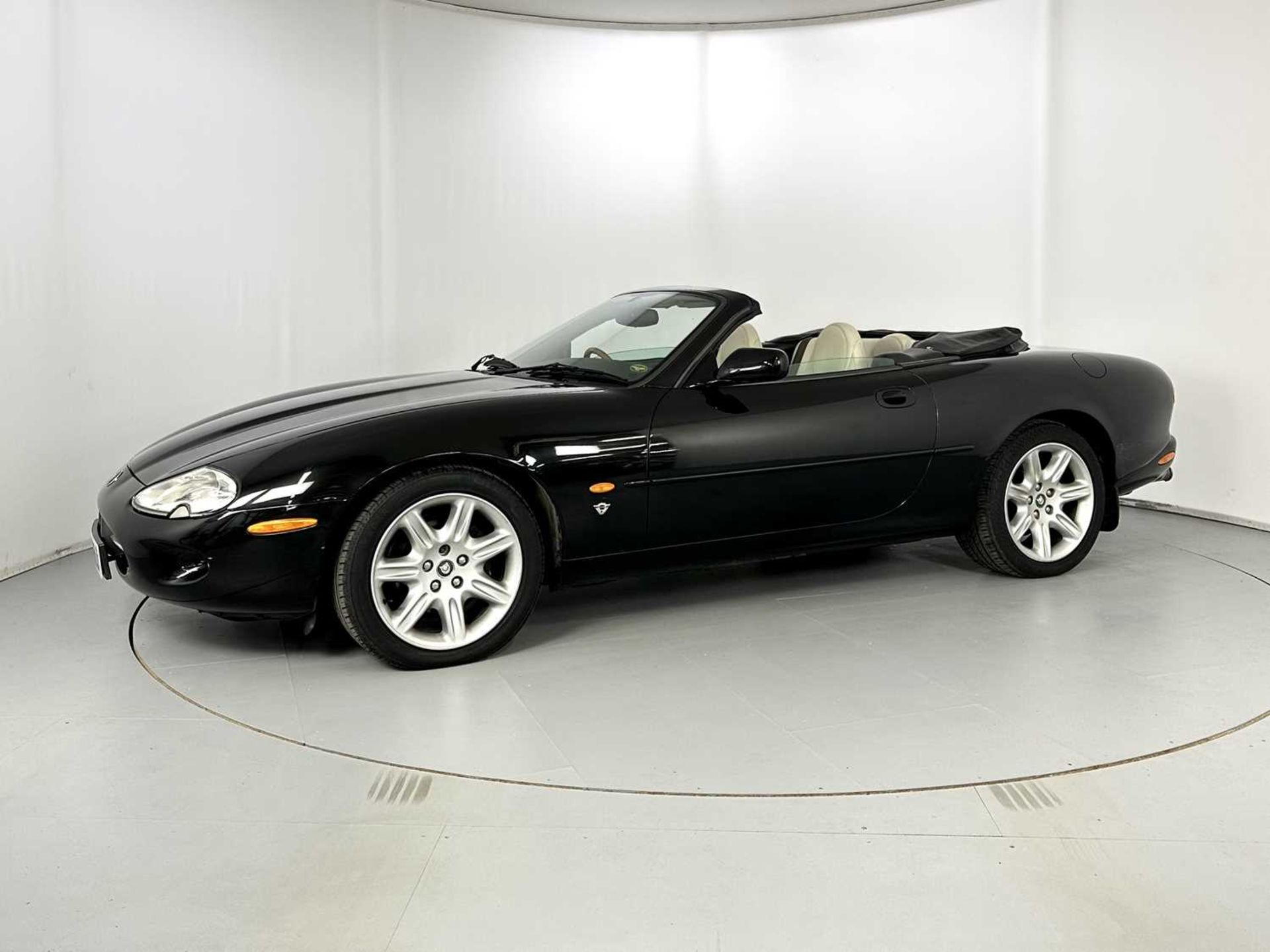 1998 Jaguar XK8 - Bild 4 aus 30