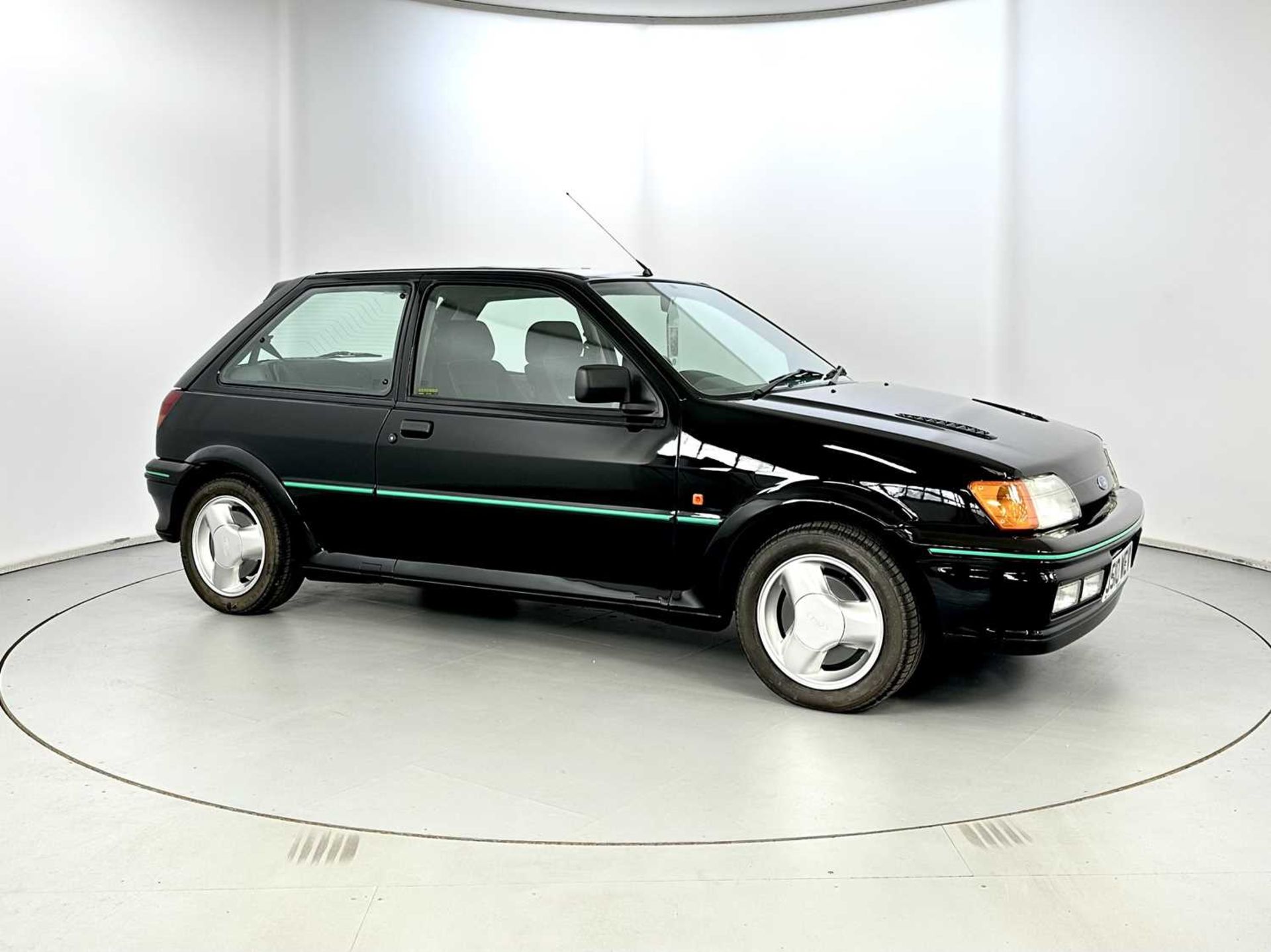1991 Ford Fiesta RS Turbo Spectacular Original Condition  - Image 12 of 40
