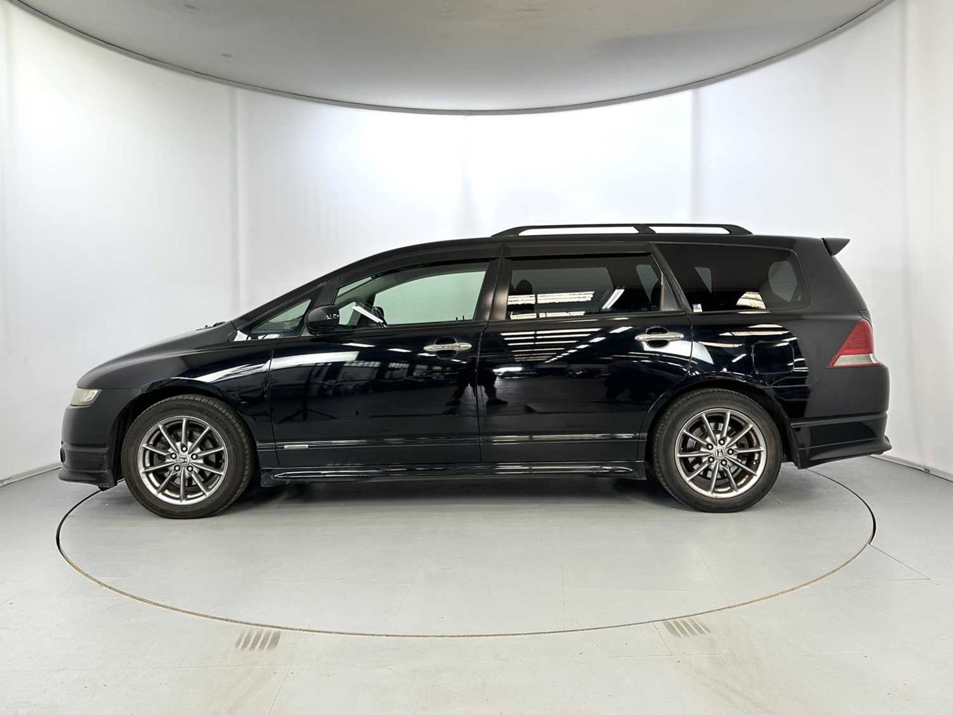 2005 Honda Odyssey RB1 Absolute - Image 5 of 36