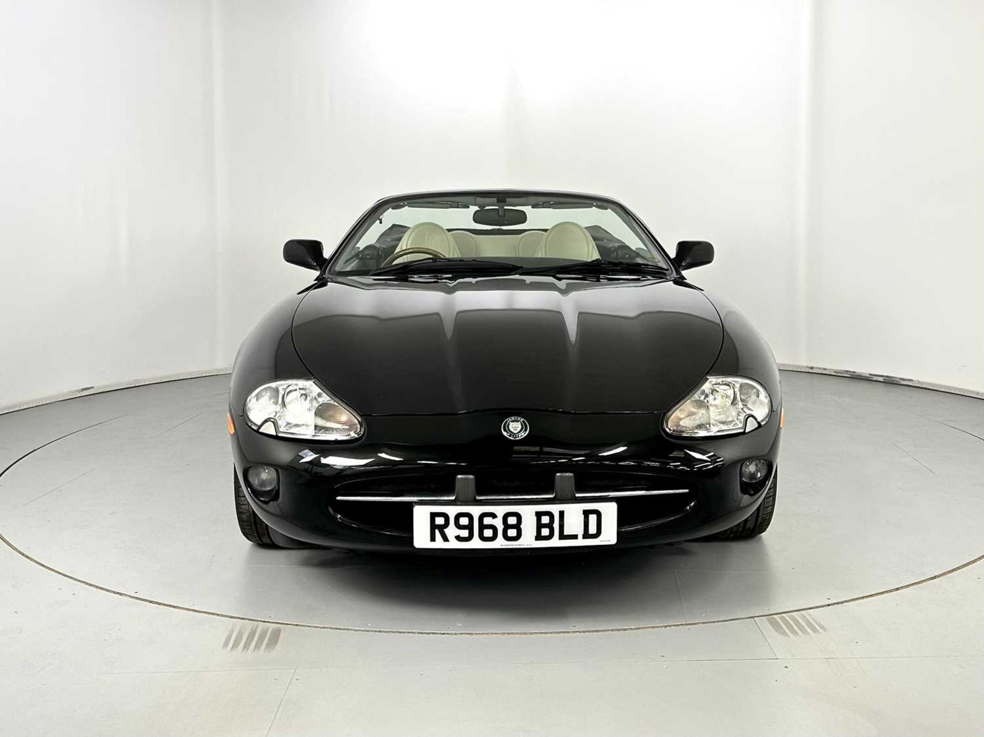 1998 Jaguar XK8 - Bild 2 aus 30