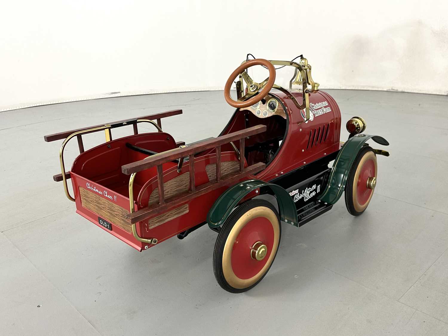 Fire Engine Pedal Car - NO RESERVE - Image 7 of 13