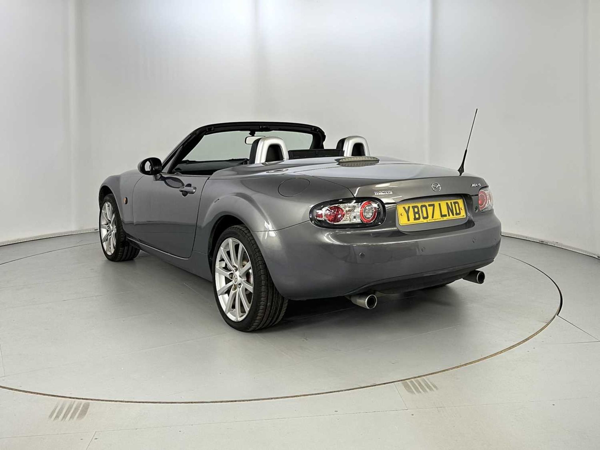 2007 Mazda MX5 - Image 7 of 28