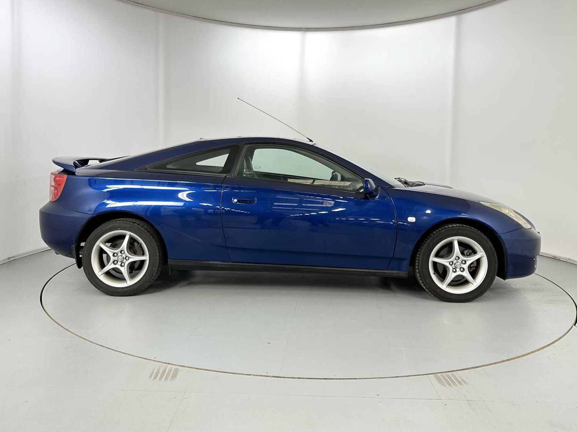 2003 Toyota Celica - Image 11 of 28