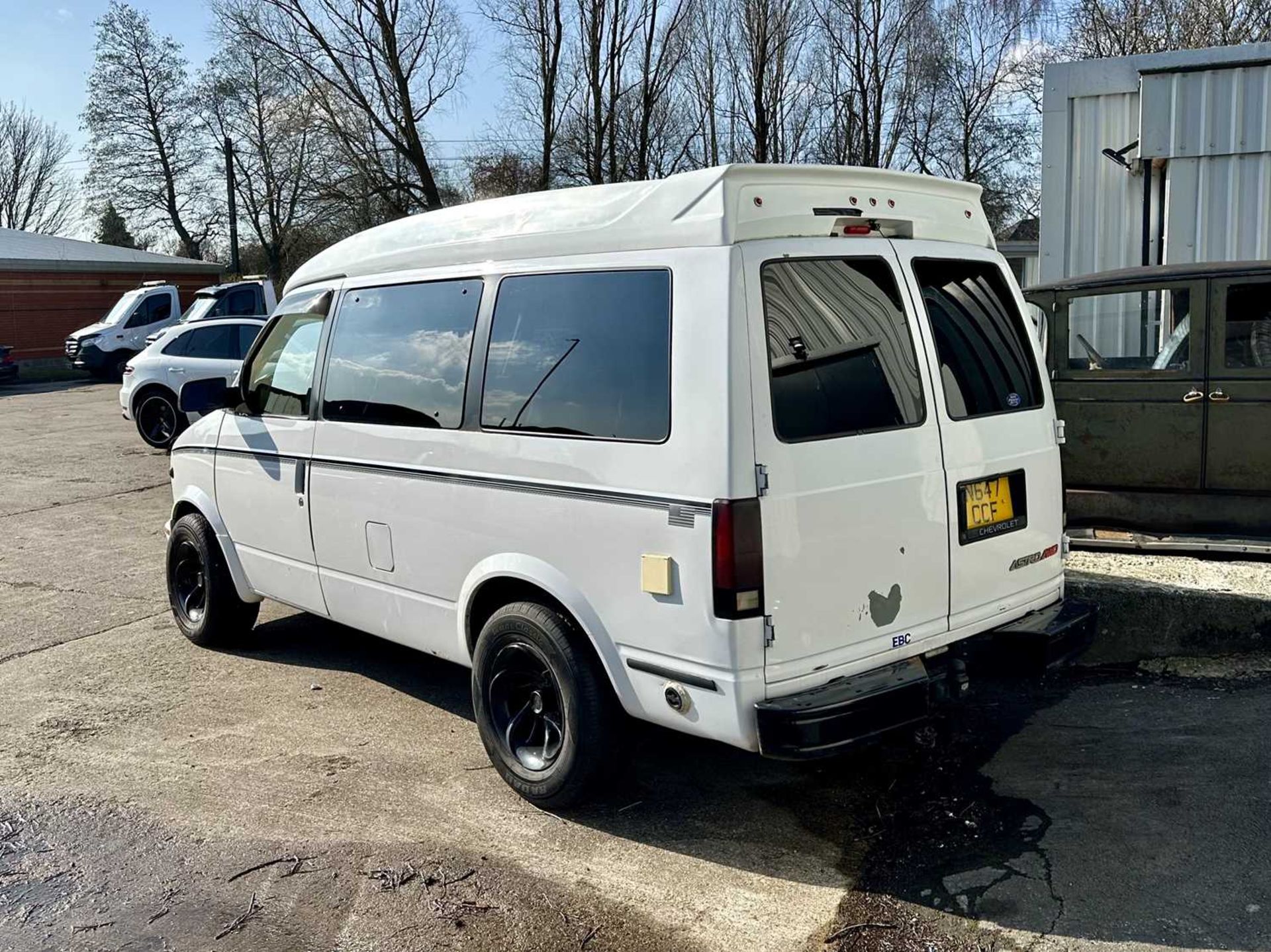 1996 Chevrolet Astro AWD - Image 5 of 16