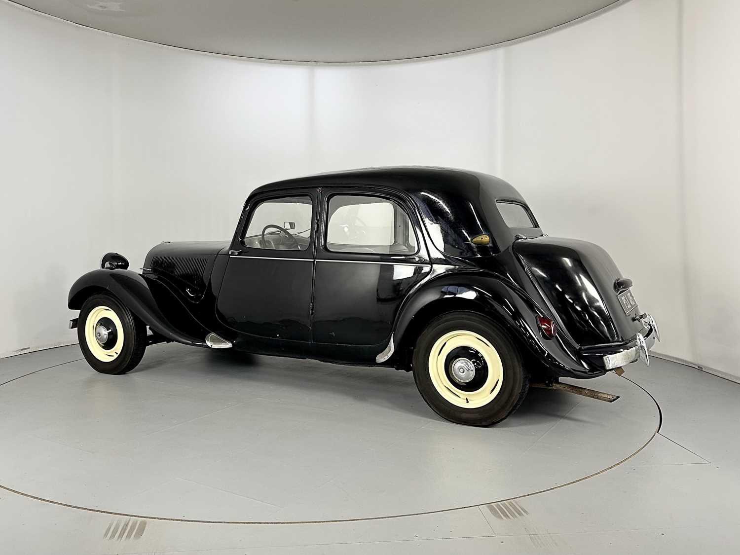 1952 Citroen Traction Avant - Image 6 of 33