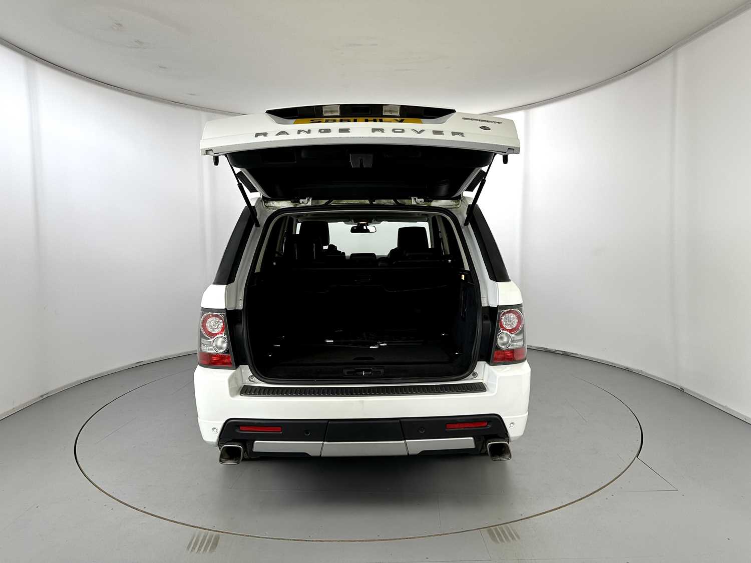 2011 Land Rover Range Rover Sport Stormer Edition  - Image 30 of 33