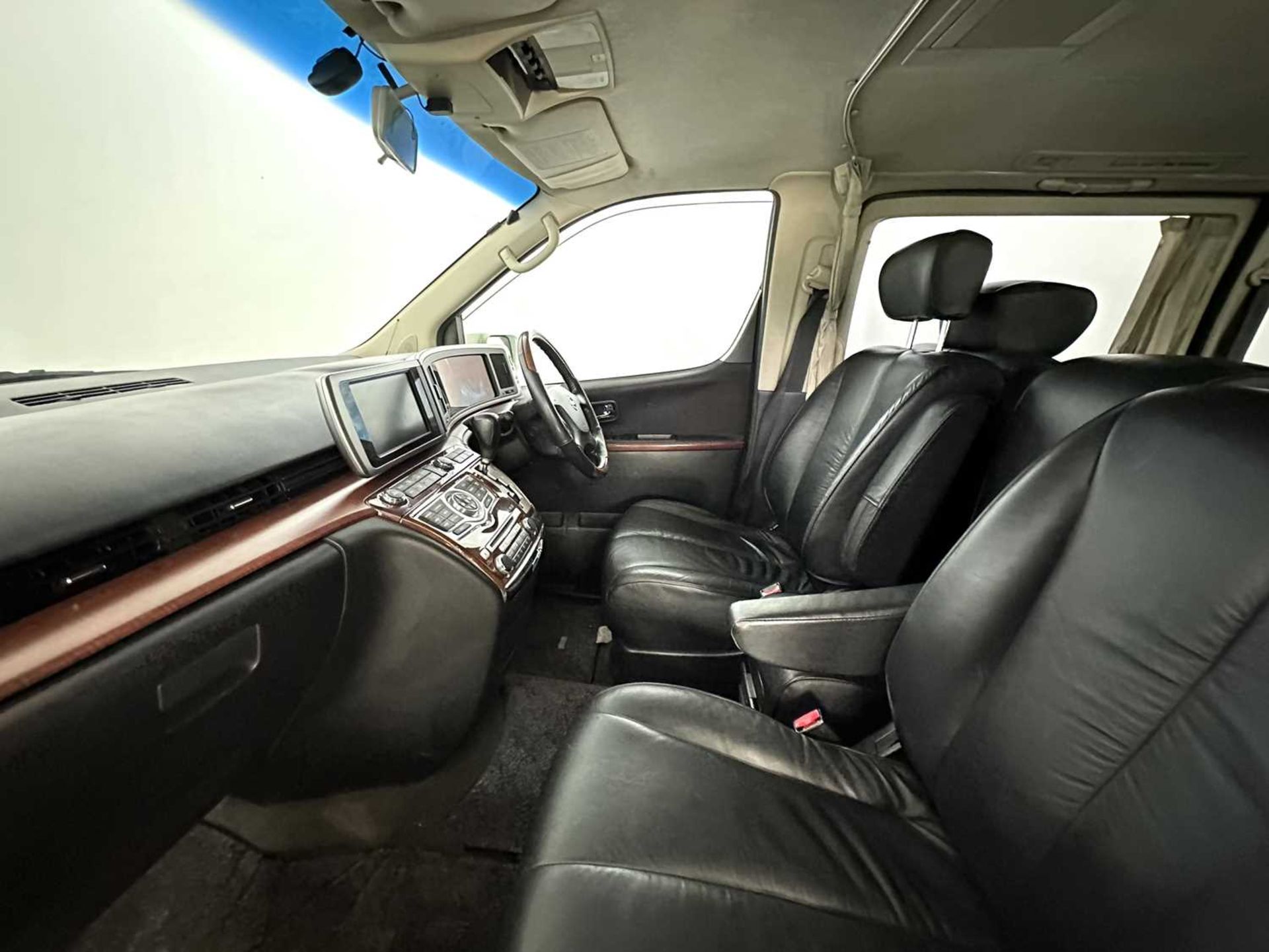 2007 Nissan Elgrand - Highway Star Edition 4WD - Image 22 of 39