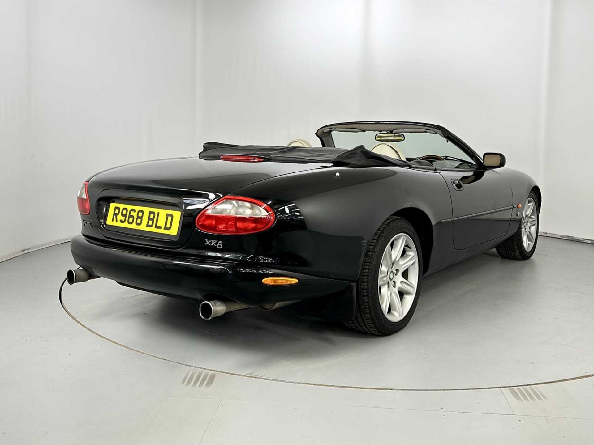 1998 Jaguar XK8 - Image 9 of 30