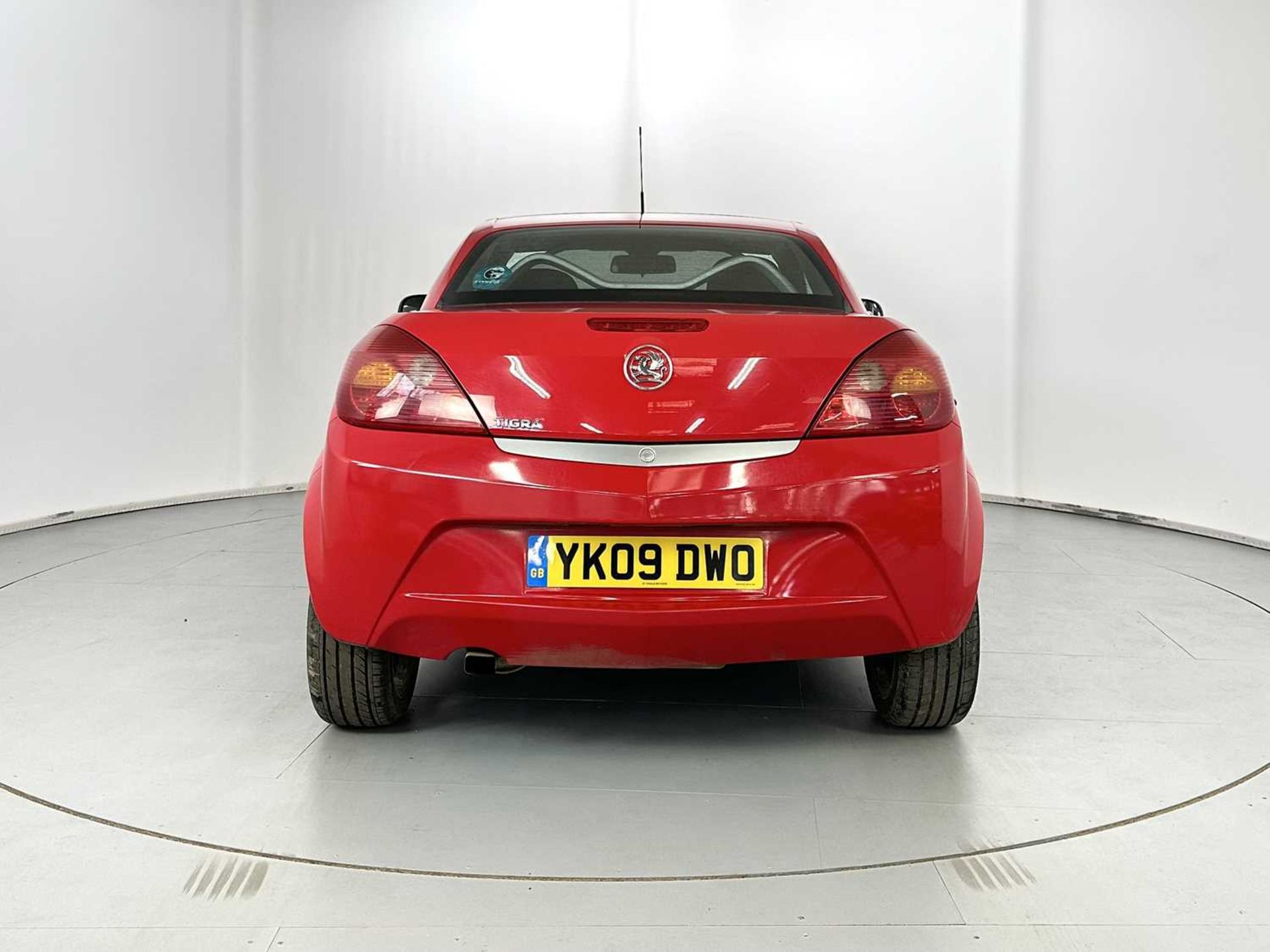 2009 Vauxhall Tigra - NO RESERVE - Image 8 of 26
