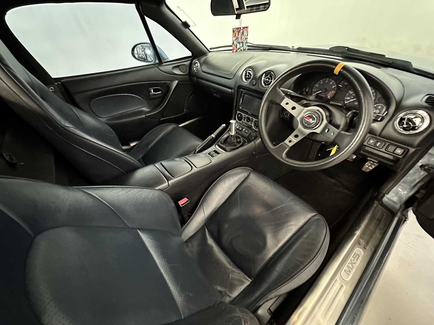 2004 Mazda MX5 - NO RESERVE - Image 19 of 28