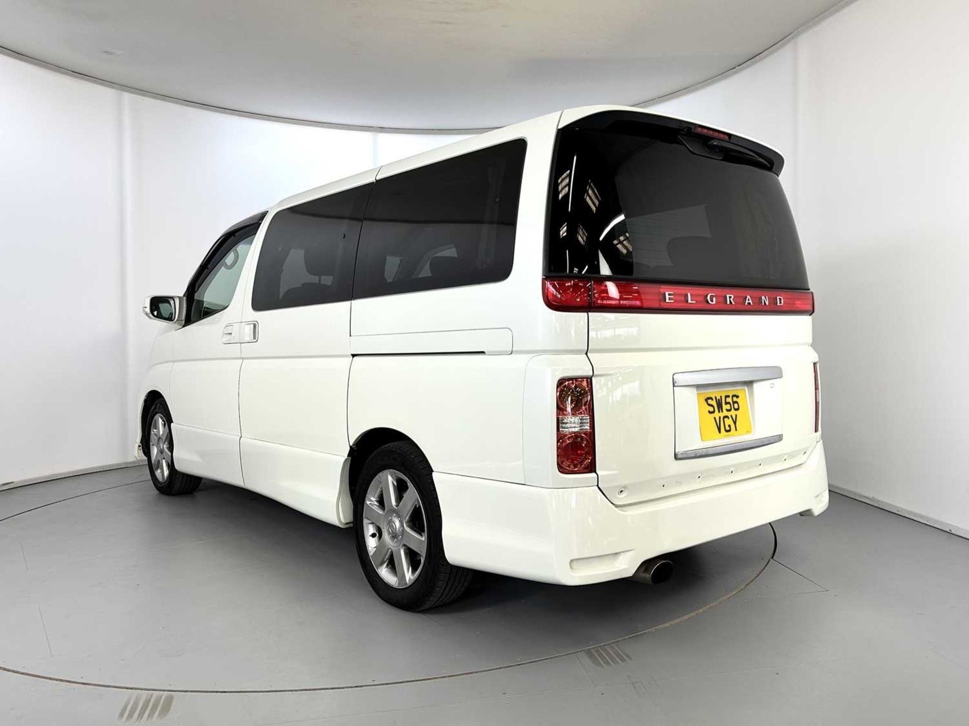 2007 Nissan Elgrand - Highway Star Edition 4WD - Image 7 of 39