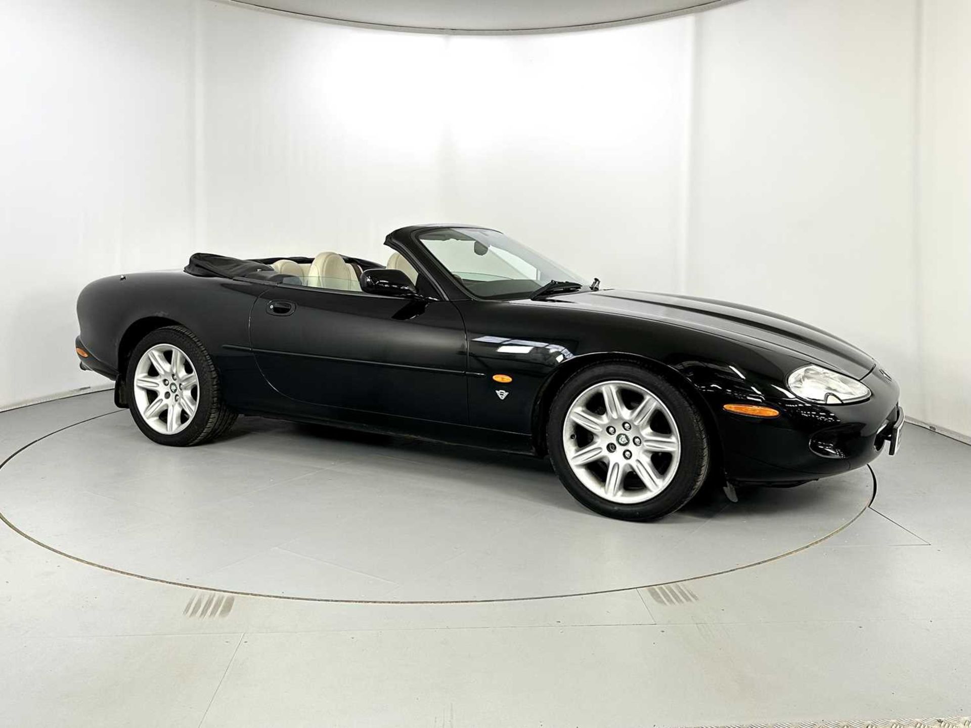 1998 Jaguar XK8 - Bild 12 aus 30