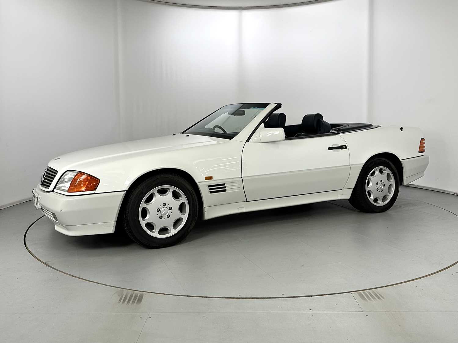 1994 Mercedes-Benz SL280 - Image 4 of 29