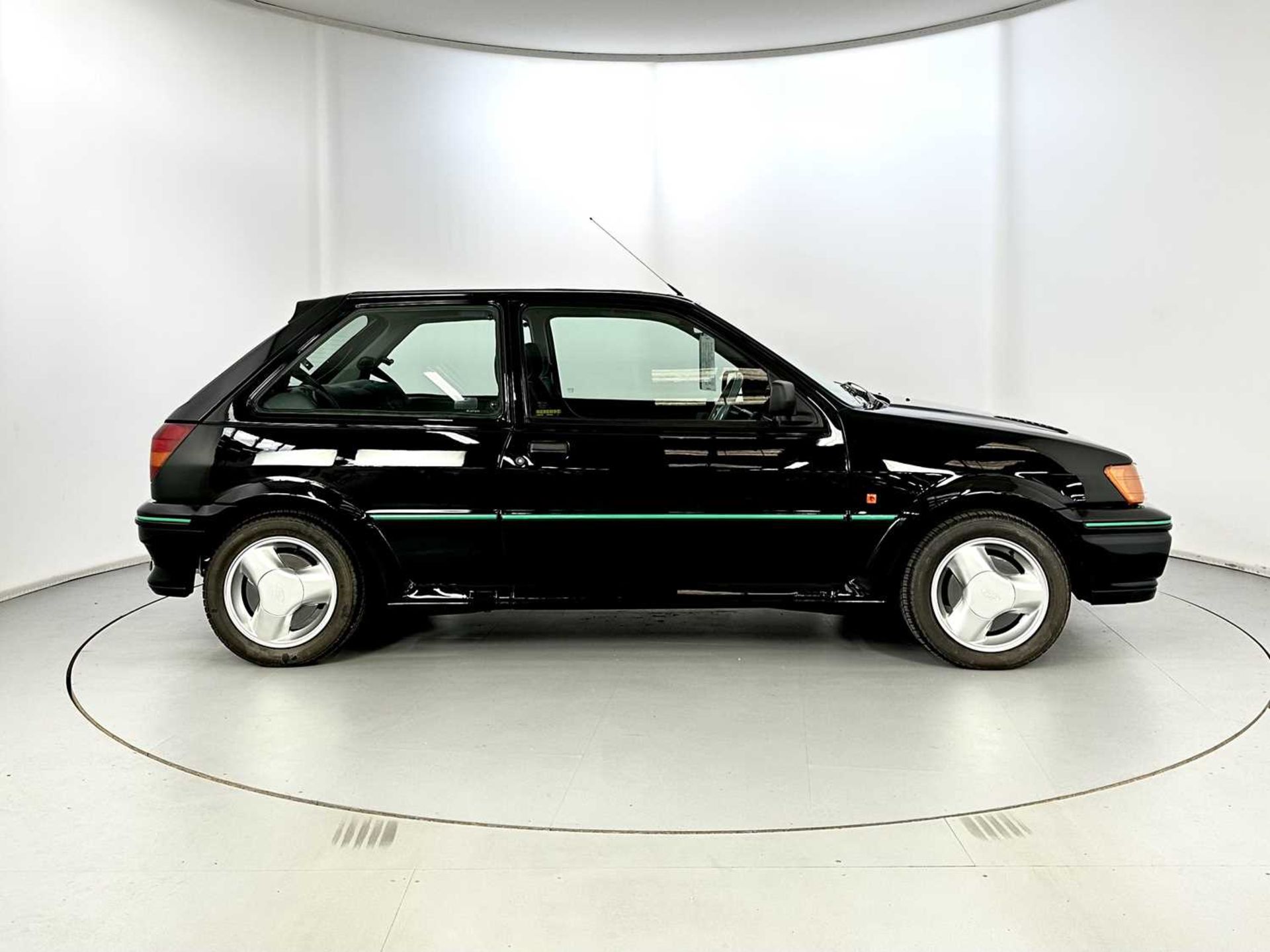 1991 Ford Fiesta RS Turbo Spectacular Original Condition  - Image 11 of 40