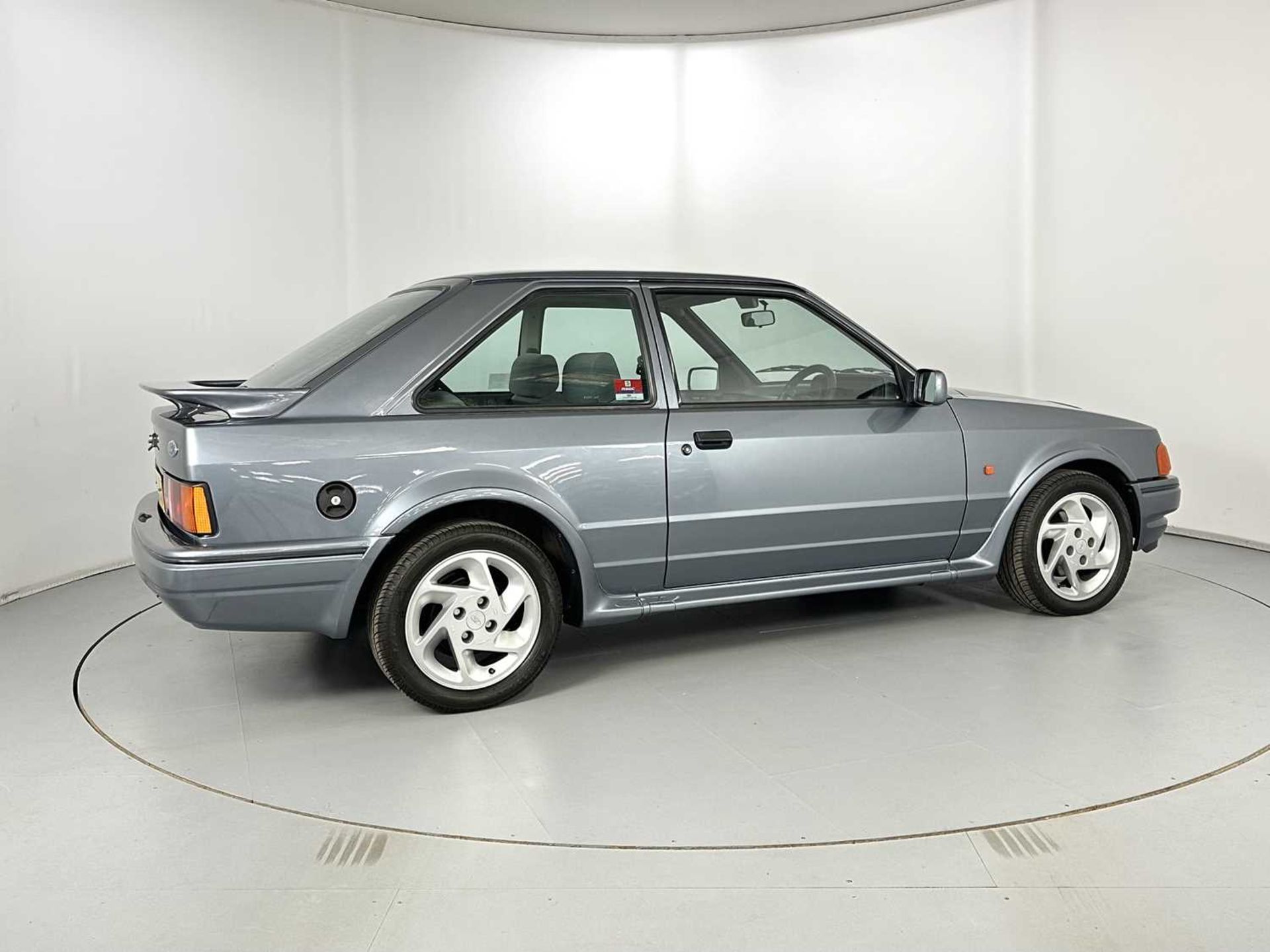 1988 Ford Escort RS Turbo Low owners & large history file - Image 10 of 32