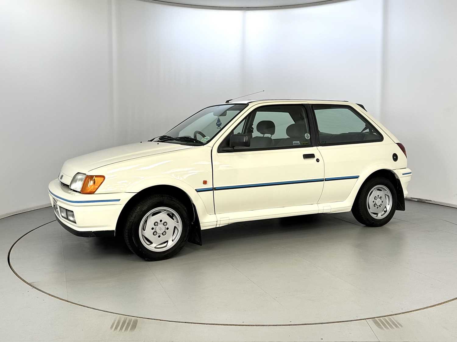 1991 Ford Fiesta XR2i - Image 4 of 30