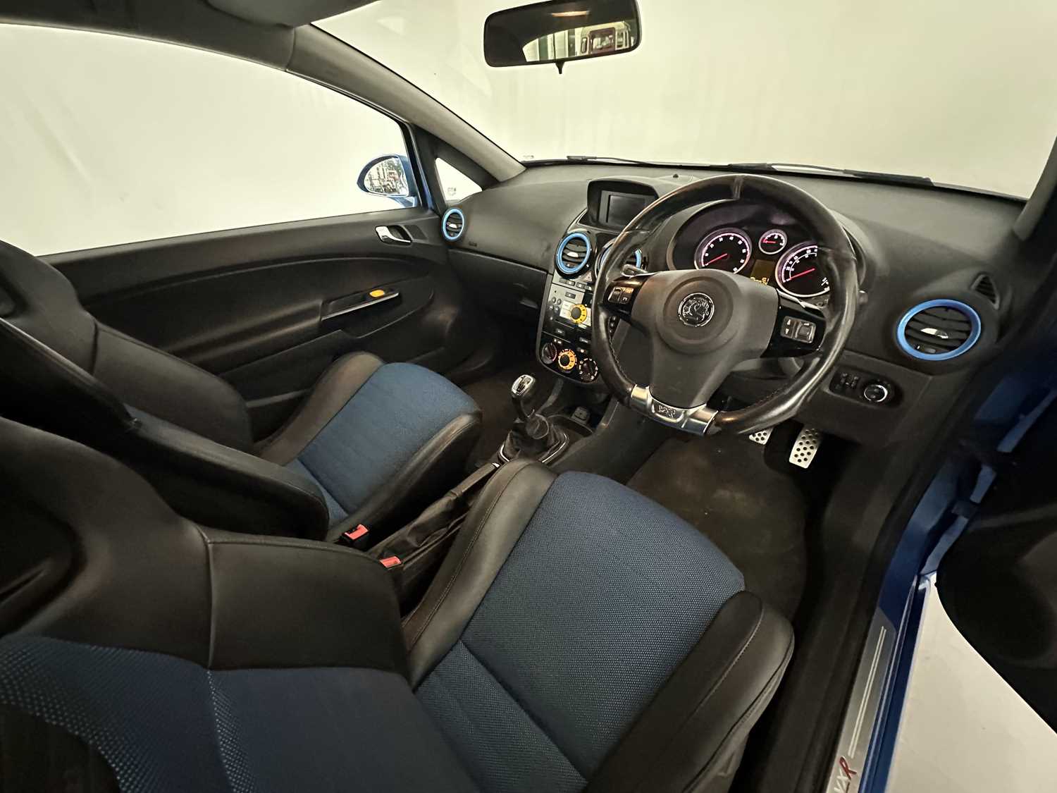2011 Vauxhall Corsa VXR Rare Blue Edition - Image 19 of 29