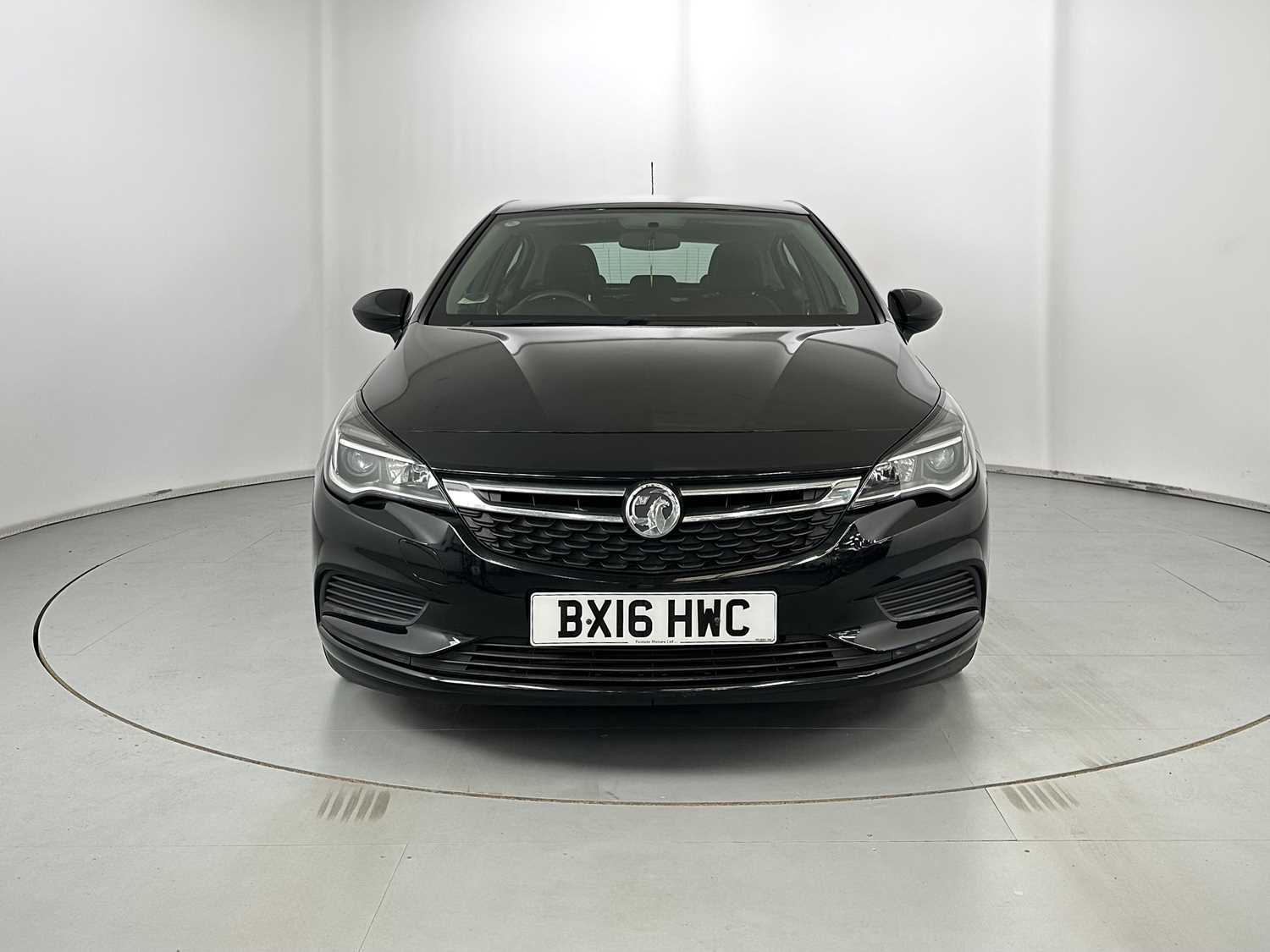 2016 Vauxhall Astra - Image 2 of 34