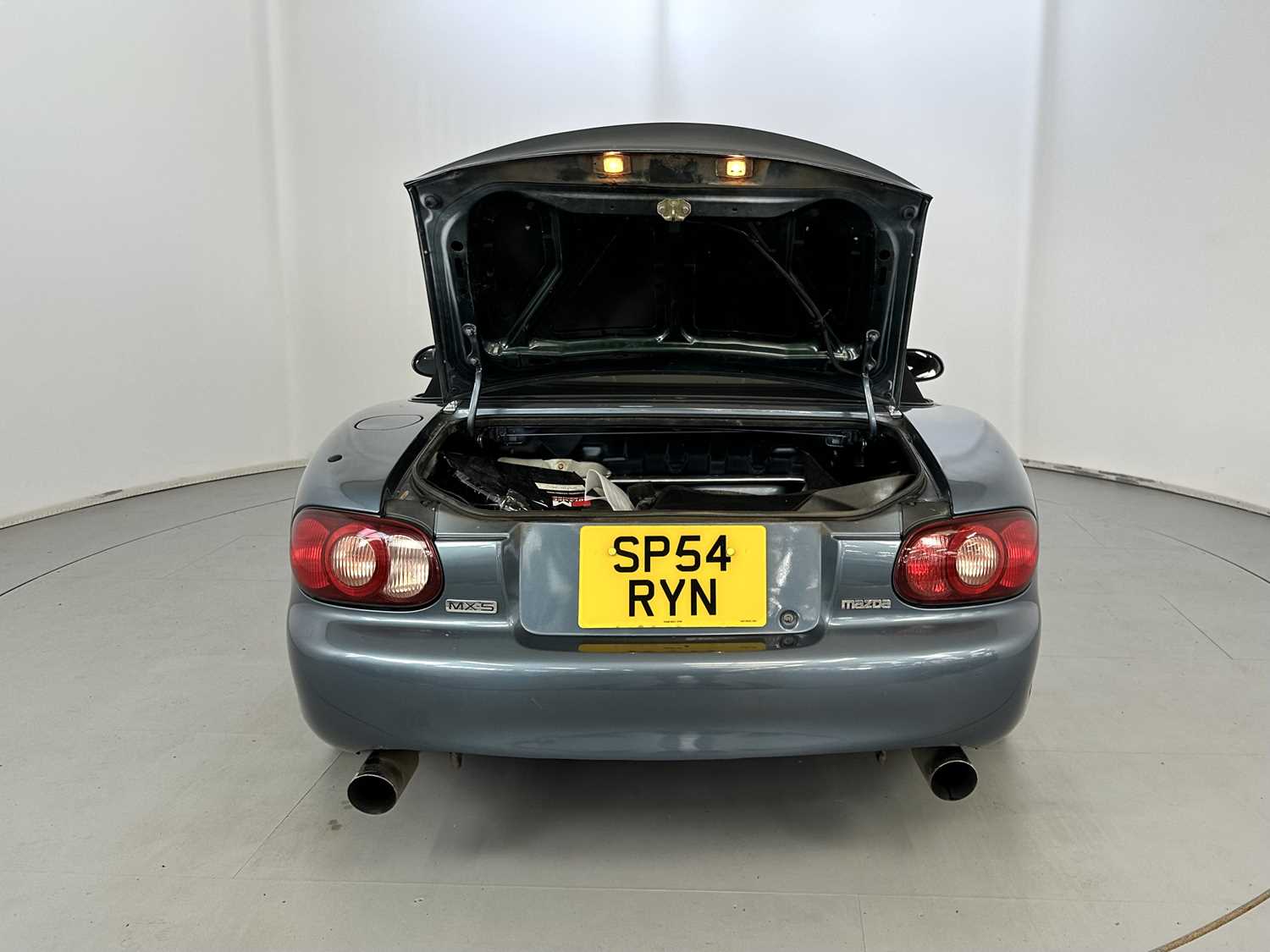 2004 Mazda MX5 - NO RESERVE - Image 26 of 28