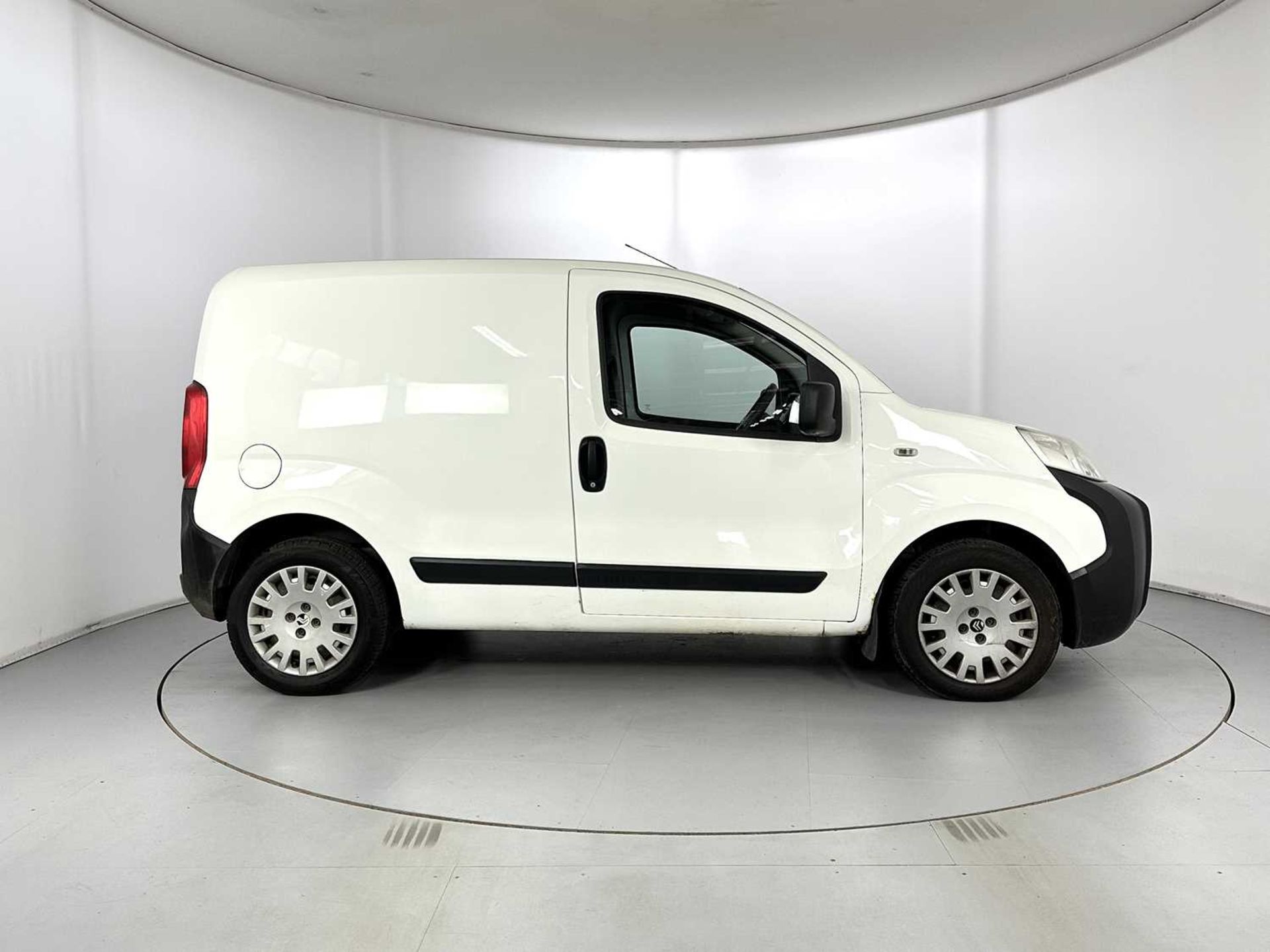 2016 Citroen Nemo LX - Image 11 of 30