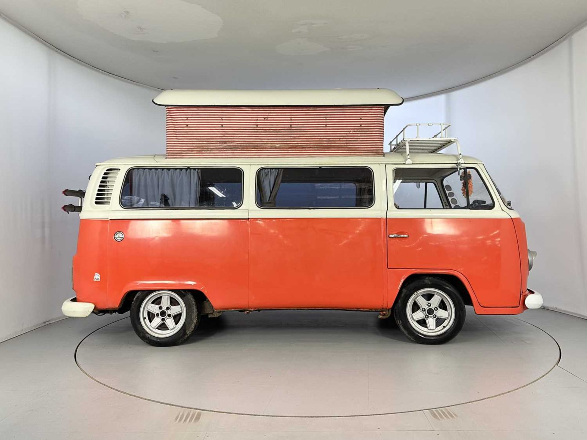 1976 Volkswagen T2 - Image 11 of 32