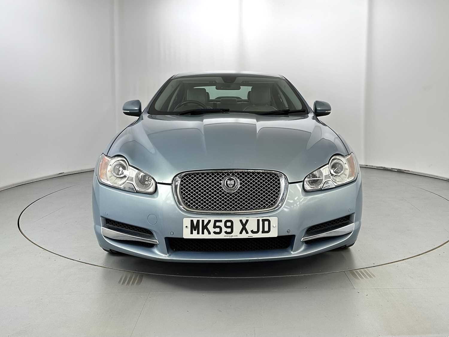 2009 Jaguar XF - Image 2 of 35